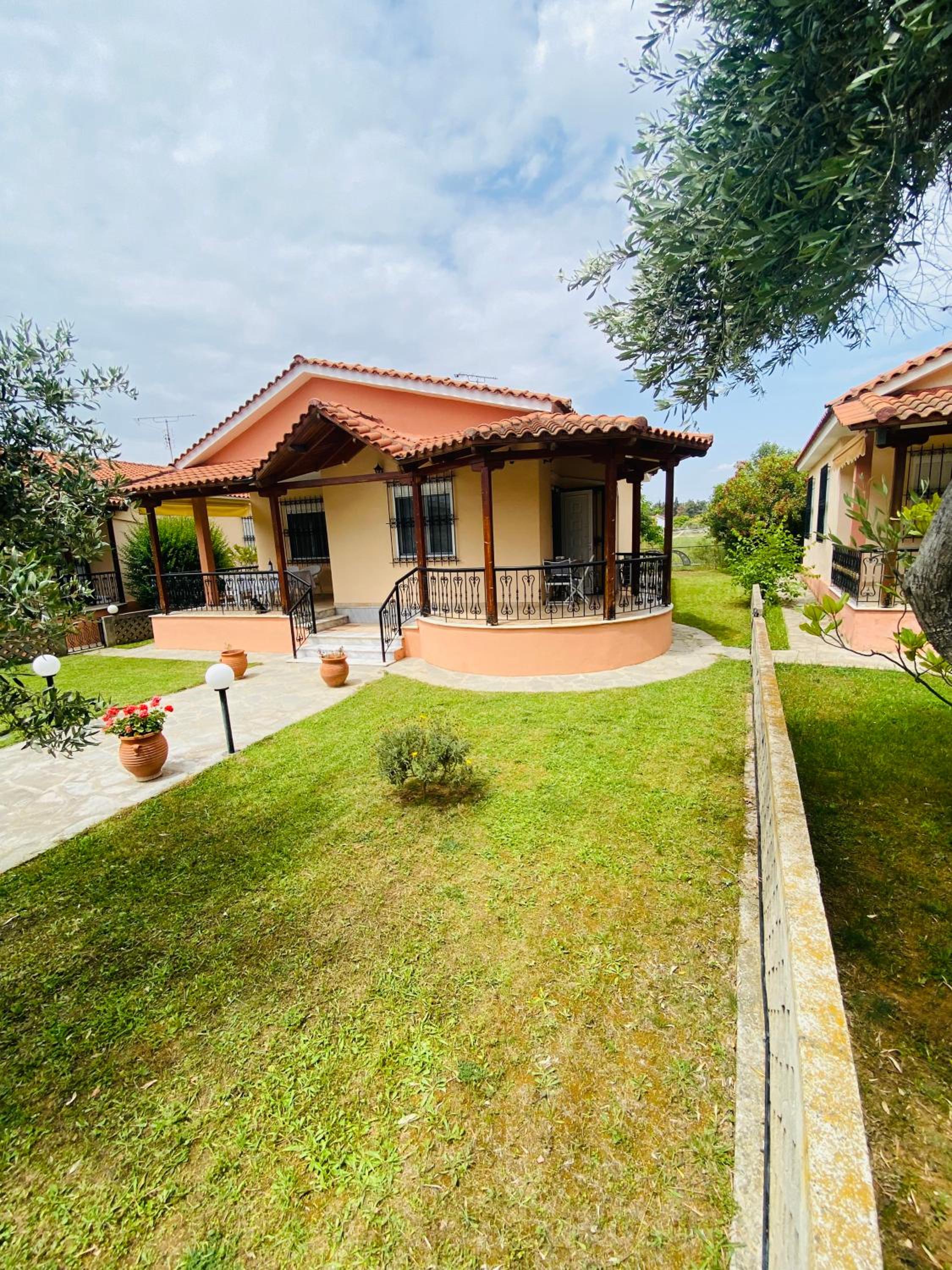Seaside Villa Efi