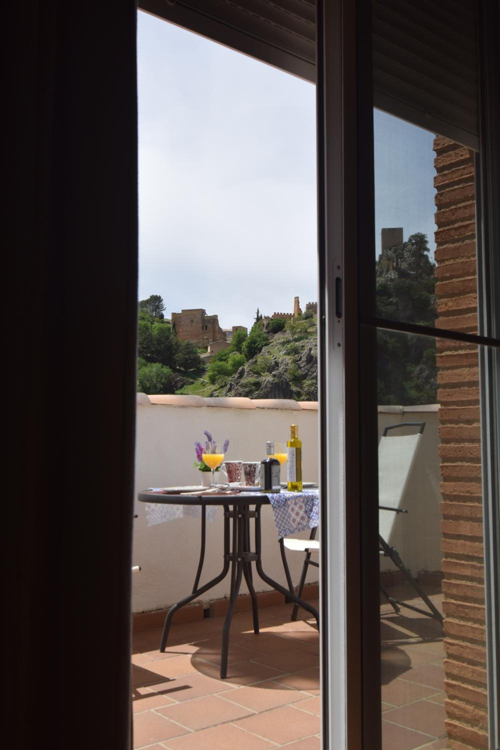 Hospedium DLJ Enjoy Cazorla apartamentos