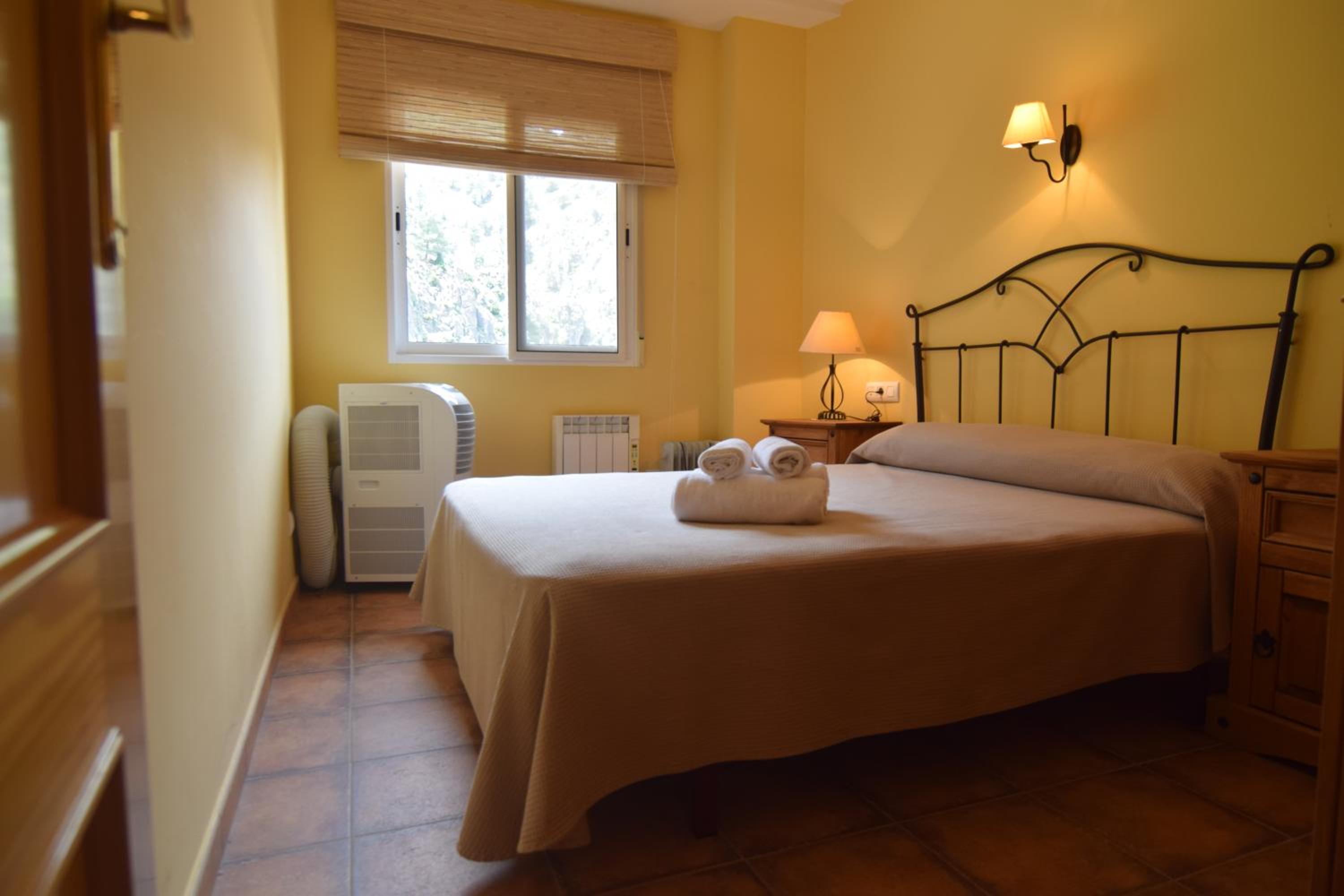 Hospedium DLJ Enjoy Cazorla apartamentos