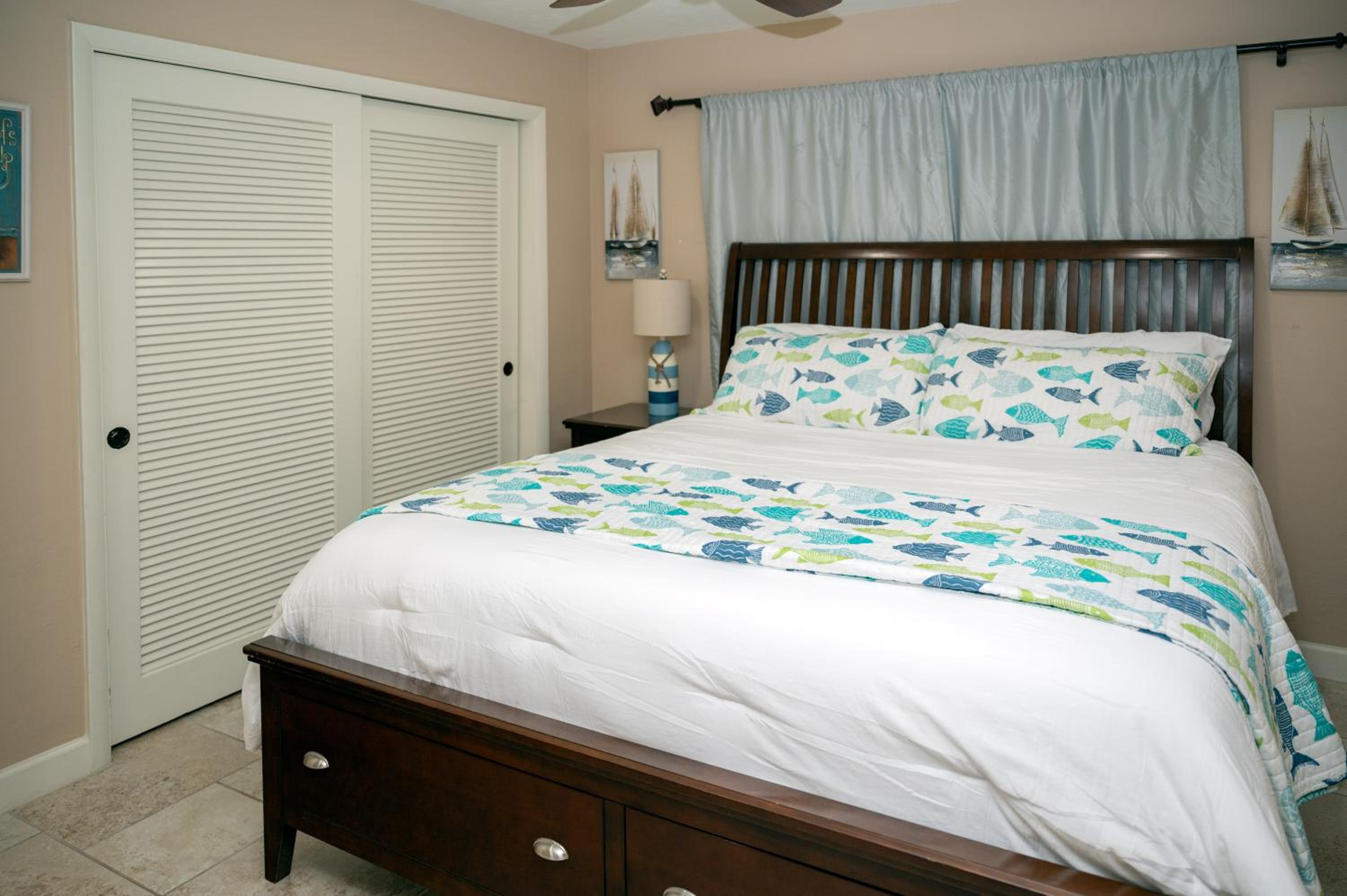 Charming Beach House w/Private Pool Paradise~WALK TO BEACH