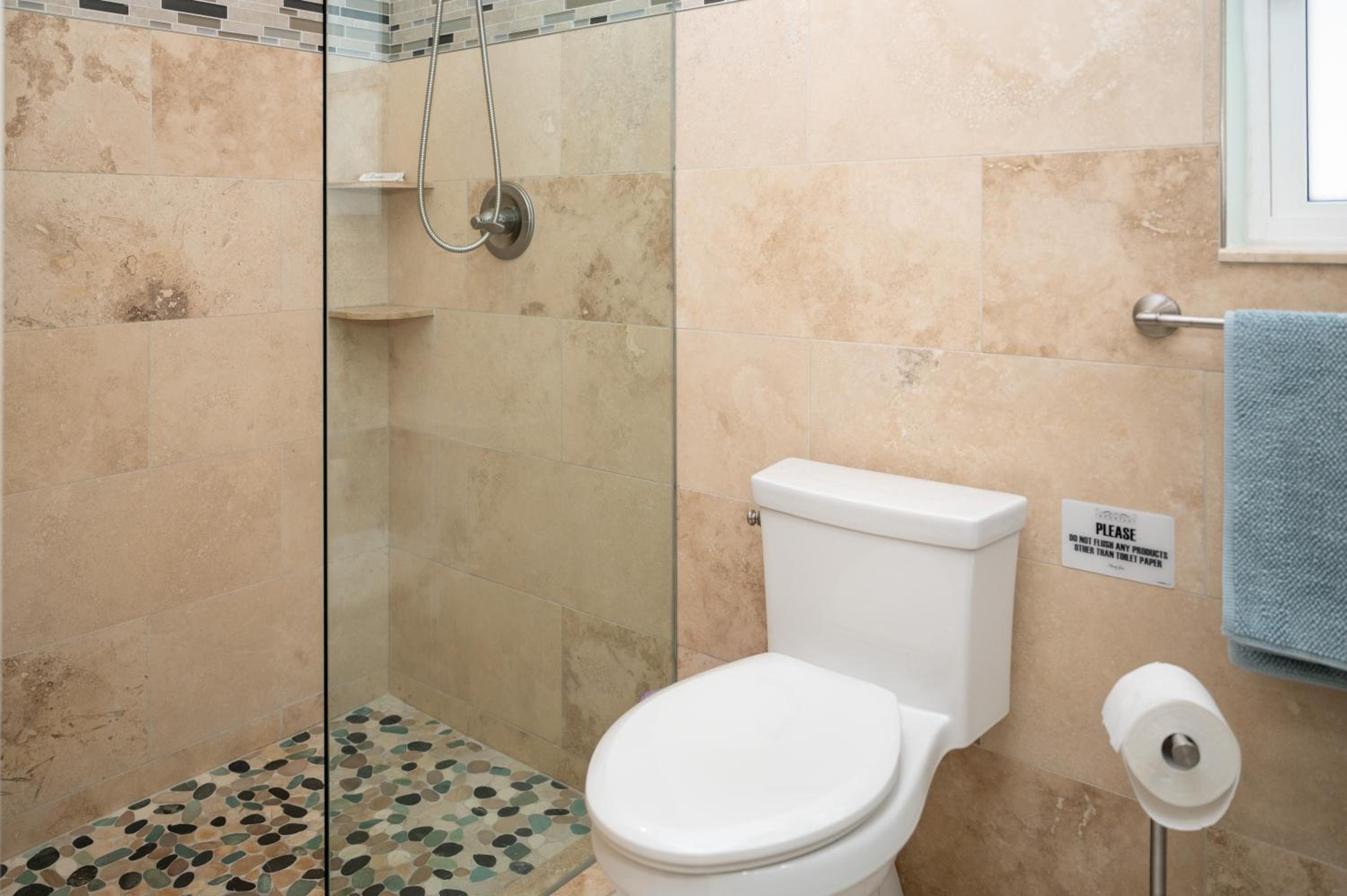 Charming Beach House w/Private Pool Paradise~WALK TO BEACH