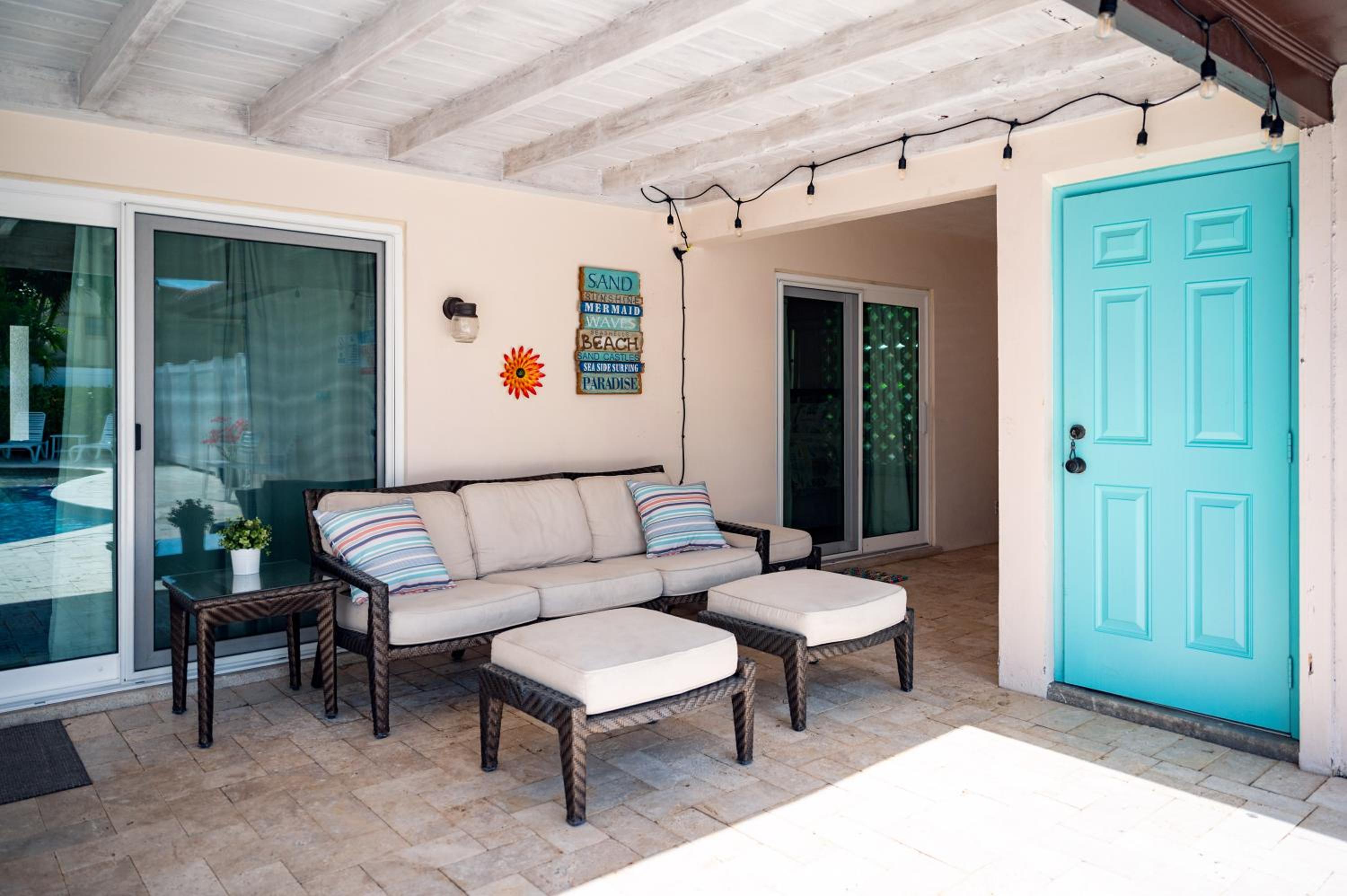 Charming Beach House w/Private Pool Paradise~WALK TO BEACH