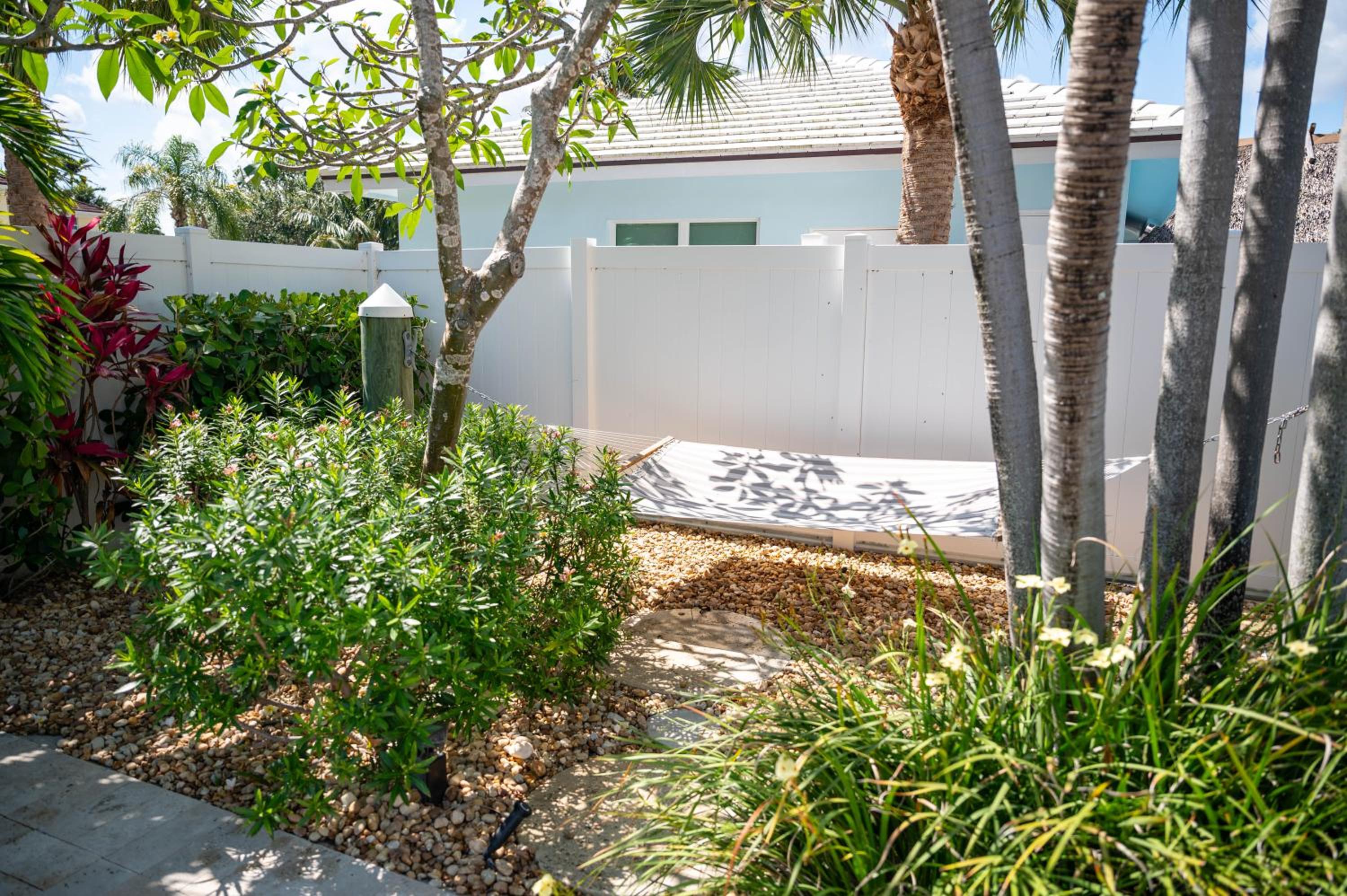Charming Beach House w/Private Pool Paradise~WALK TO BEACH