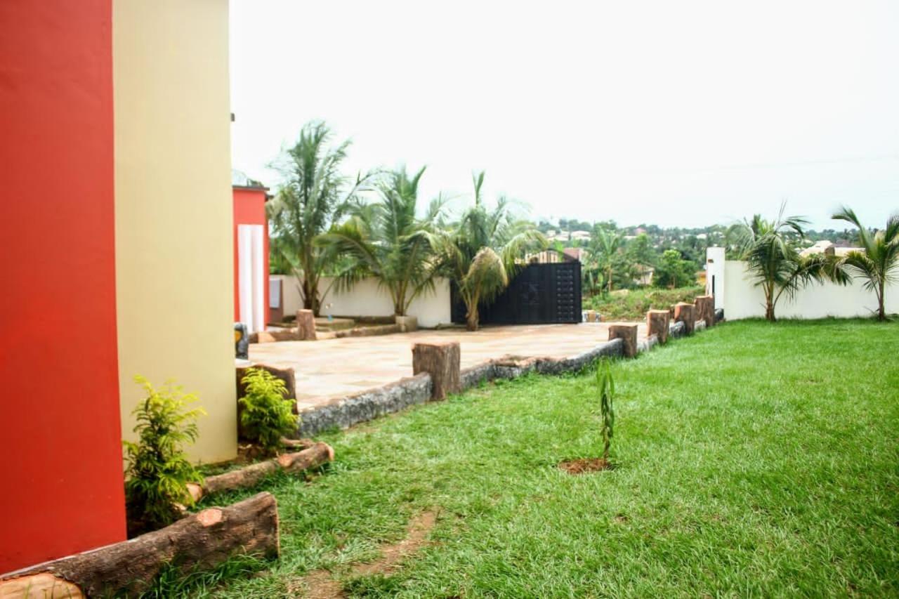 Vic-Jul Guest House