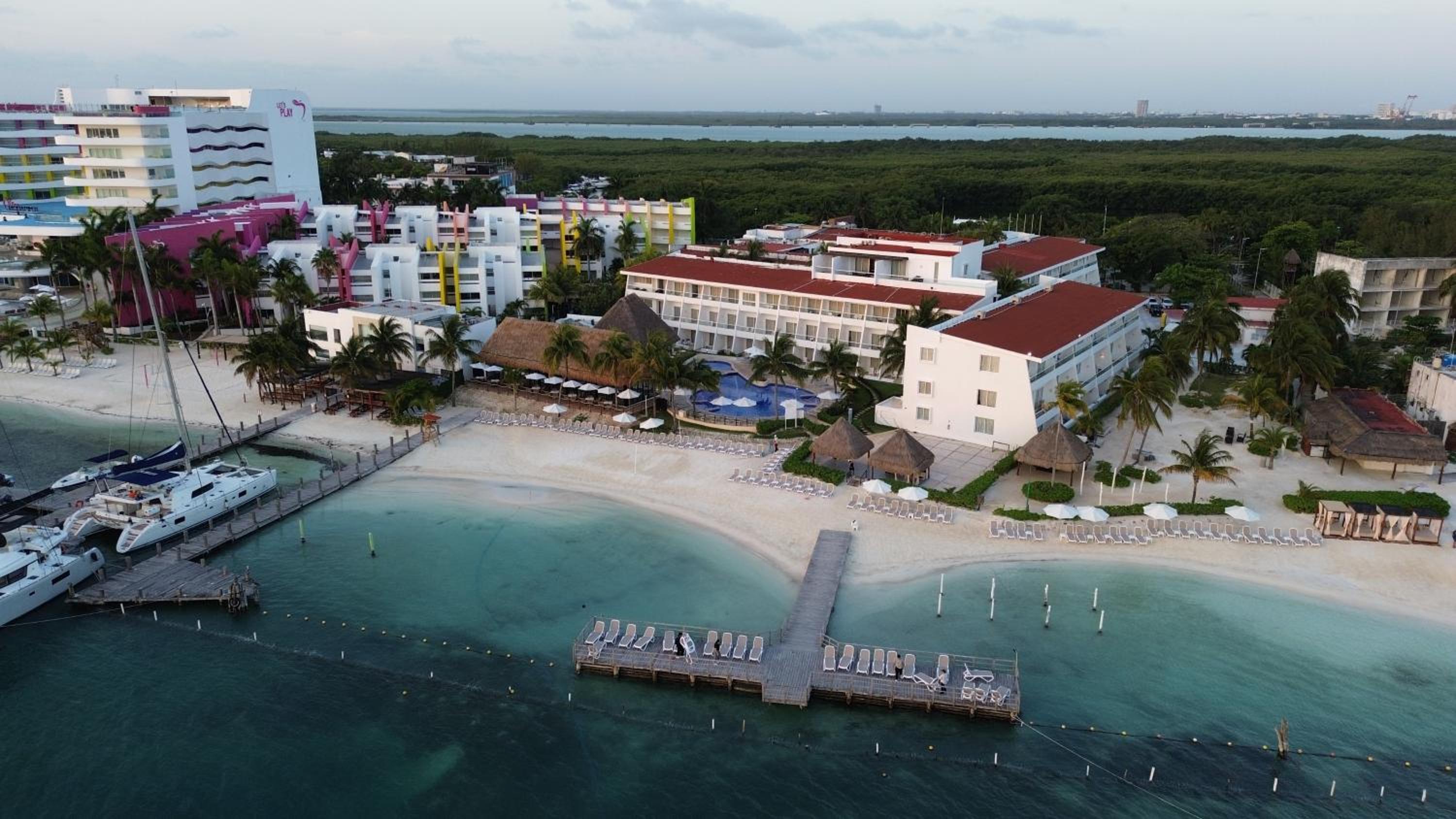 Cancun Bay All Inclusive Hotel
