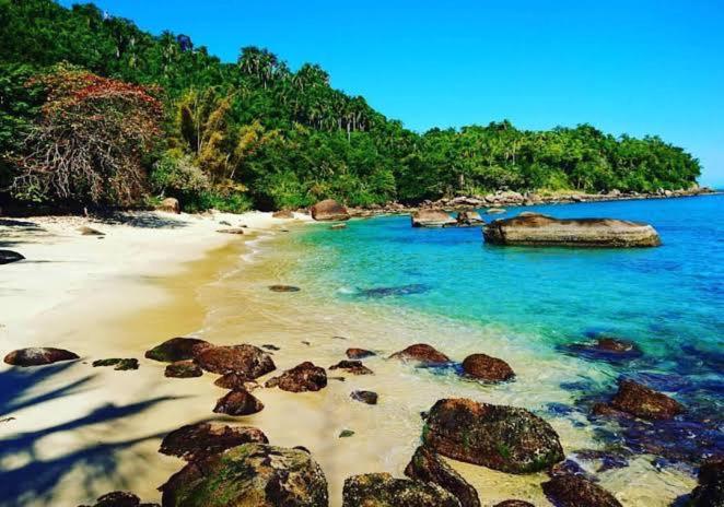Condomínio Hora da Praia - praia do sapê