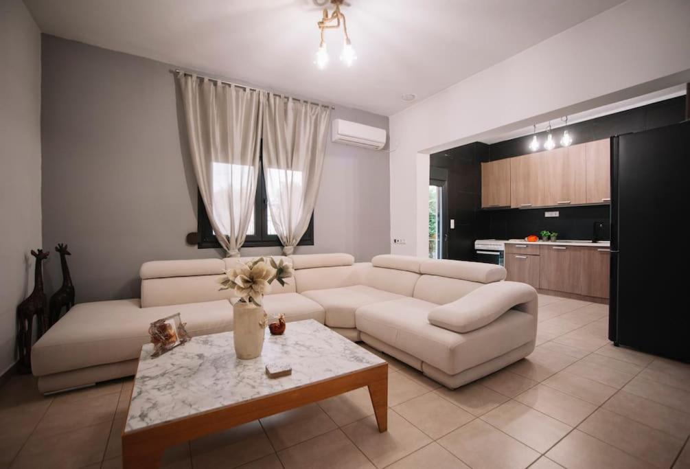 Zeusplace Korinos Luxury Loft