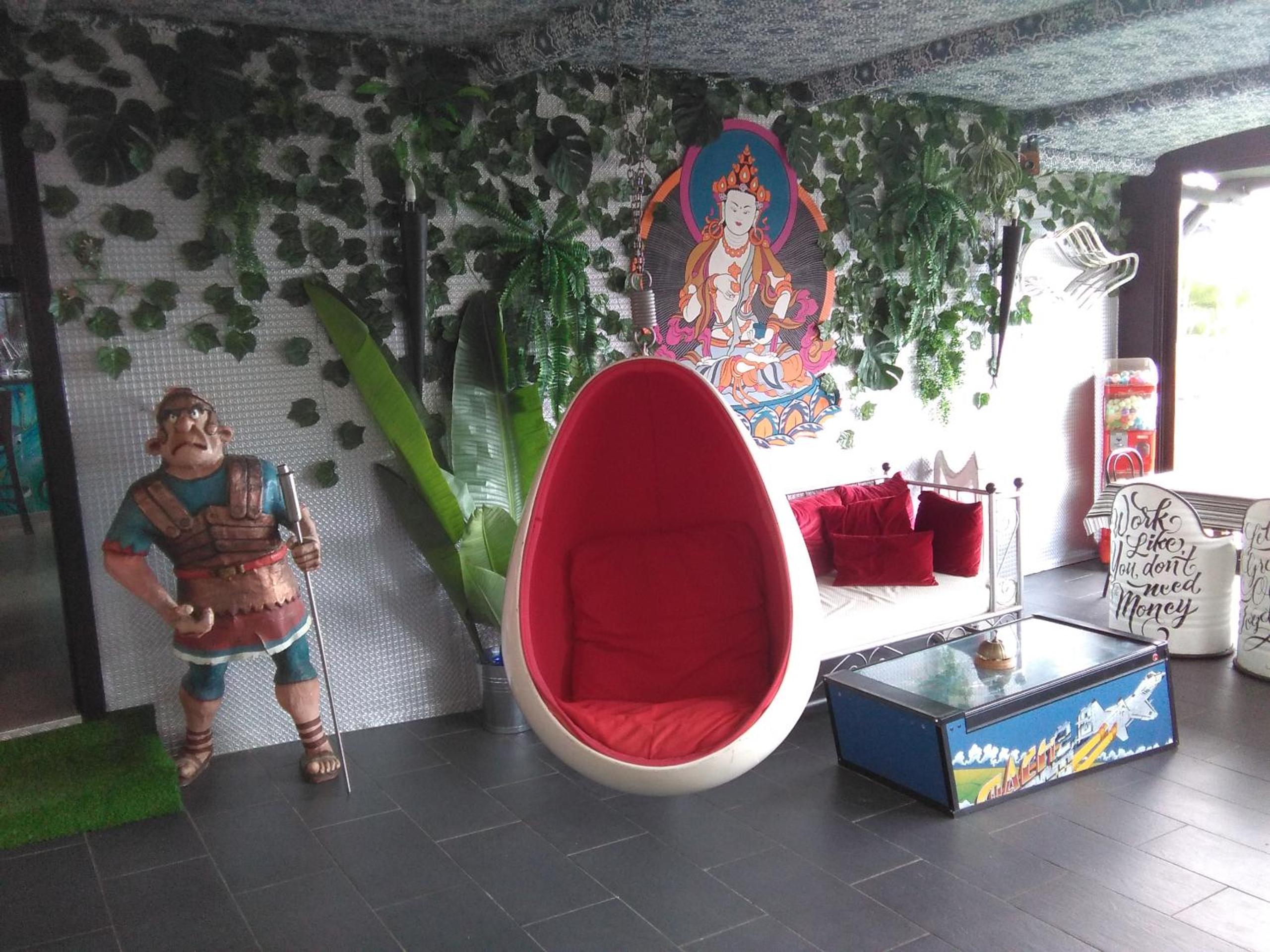 lounge