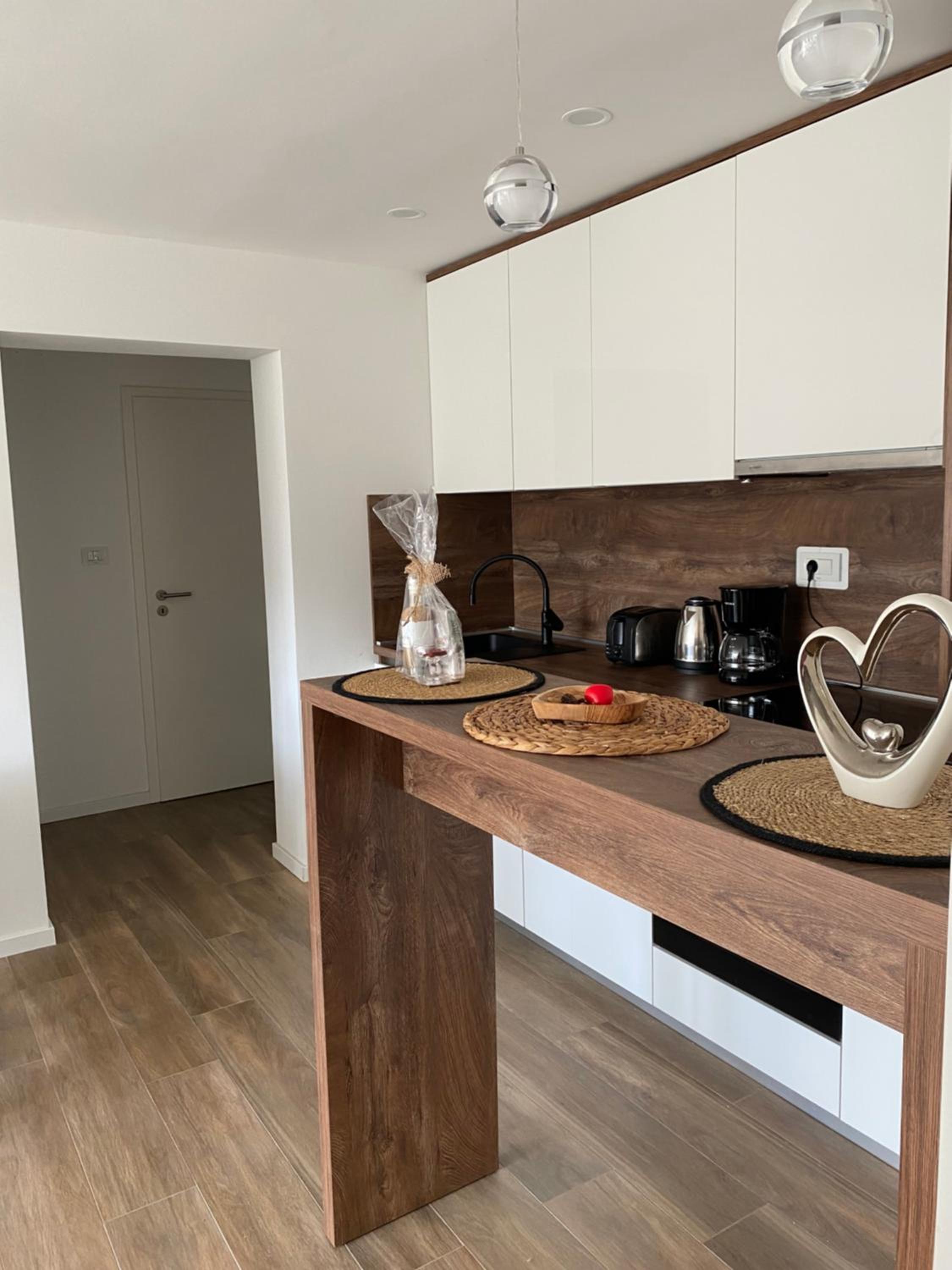 Bruno en Šibenik — kitchen