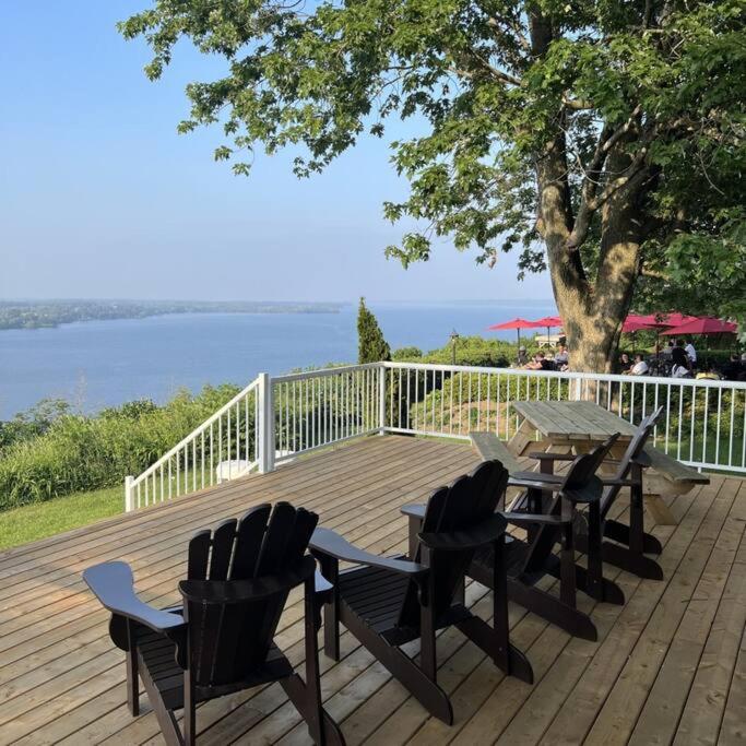 The Views - Lake on the Mountain Resort