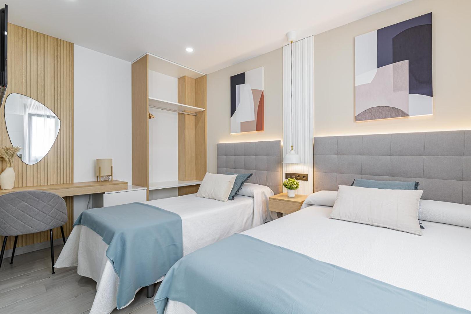 Stay Belonio L'Prados