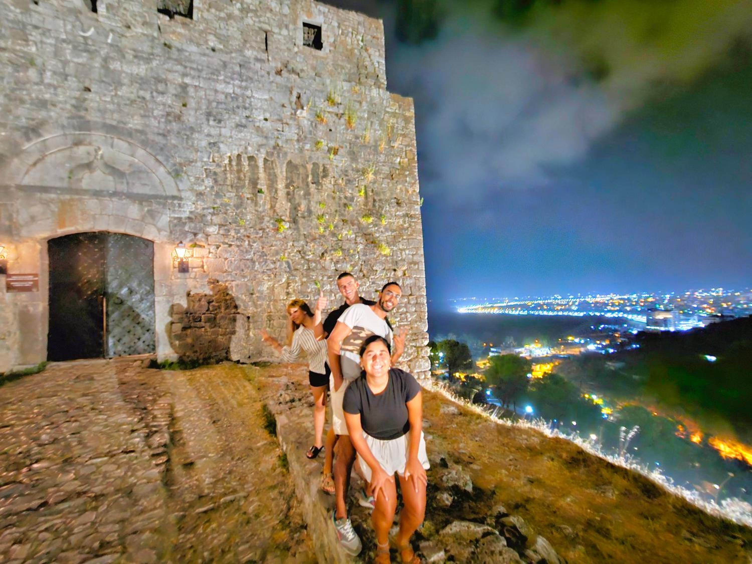 Shkodra Hostel & Day Tours