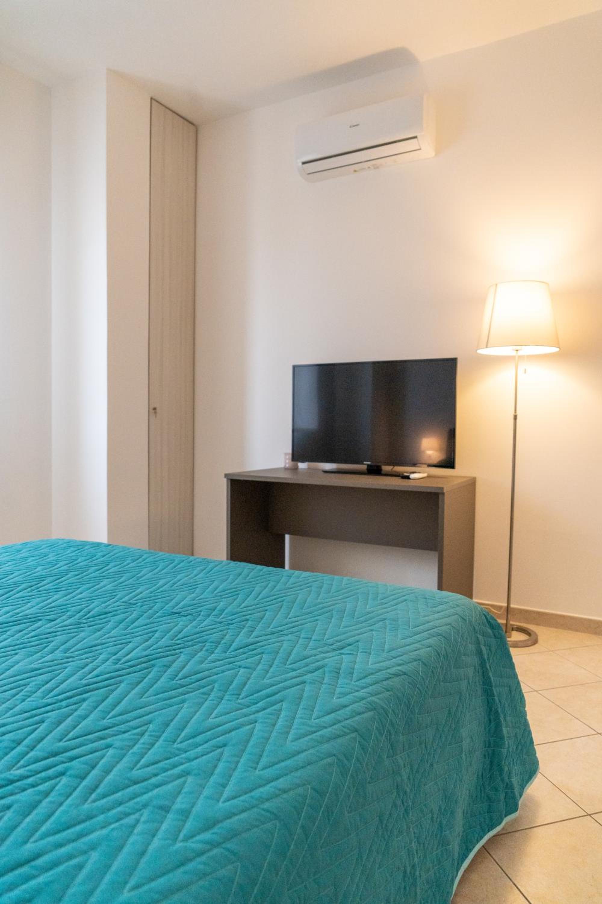 B&B Cateum en Andria — hotel room