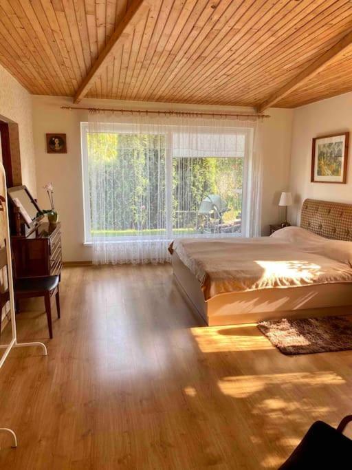 Perfectly located summerhouse