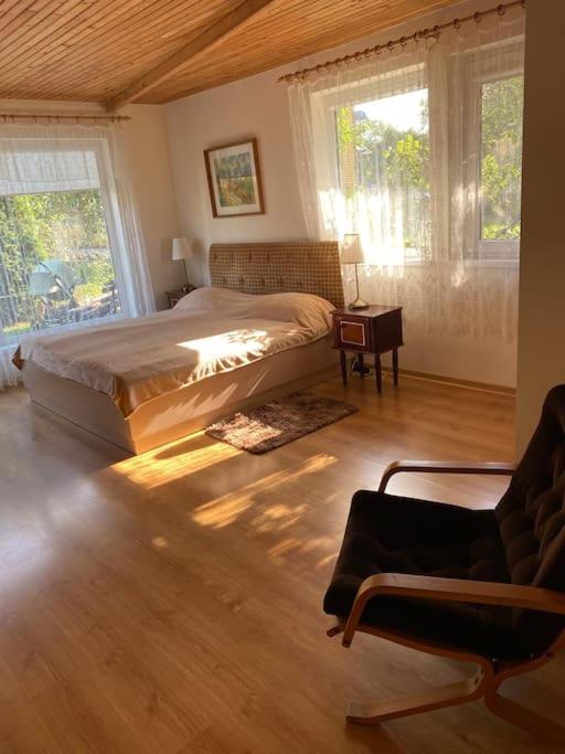 Perfectly located summerhouse
