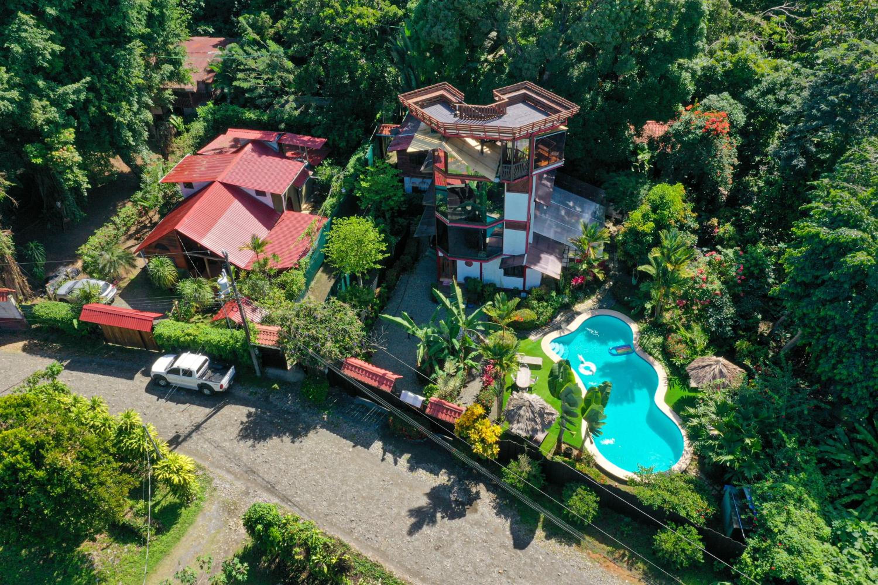 La Casa del Mango Pool Ocean Mountain Views