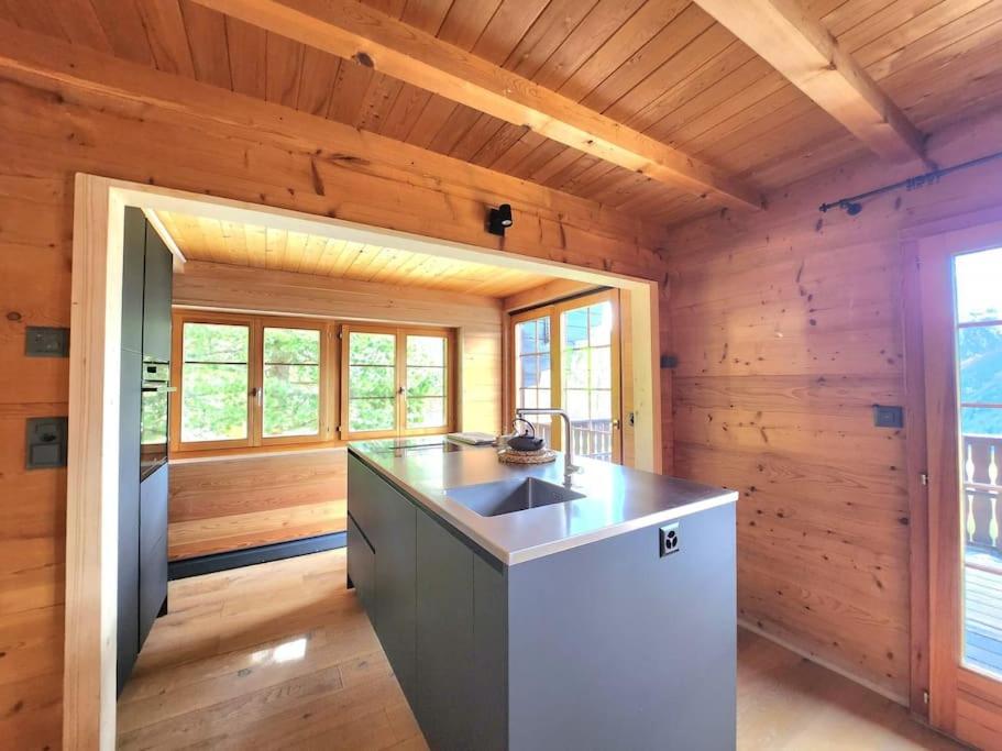 Chalet Pololo avec sauna, Val d'Hérens