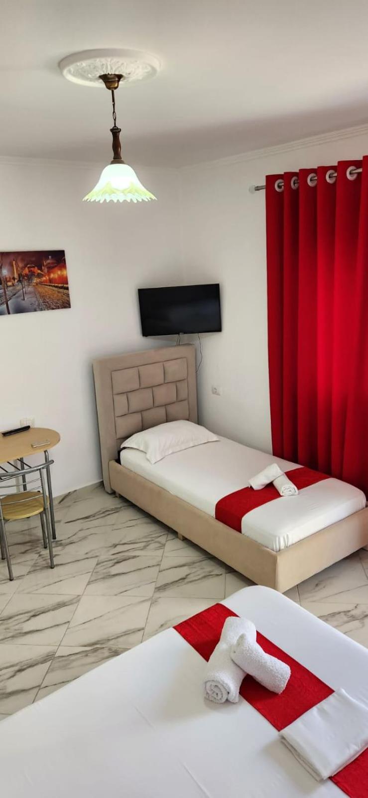 Koci Apartments