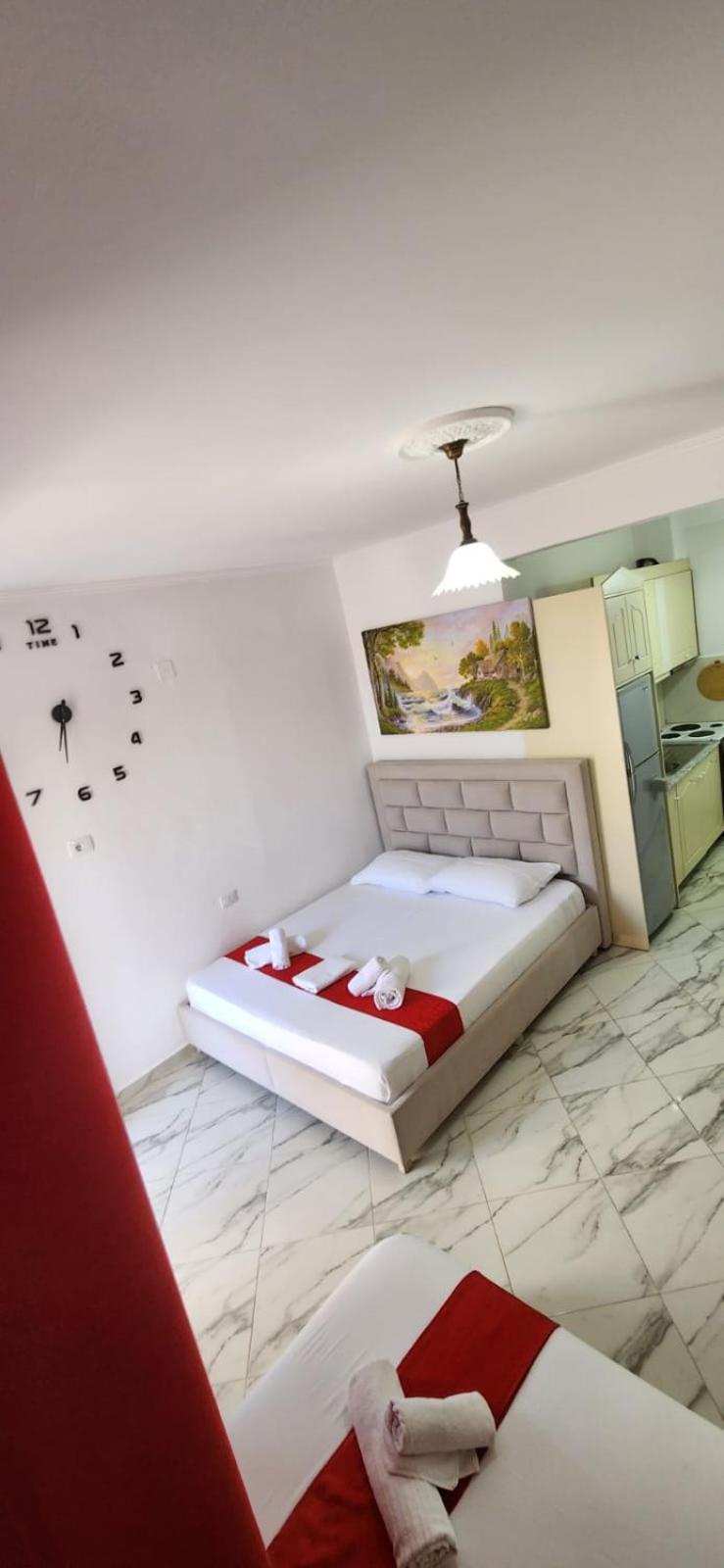 Koci Apartments