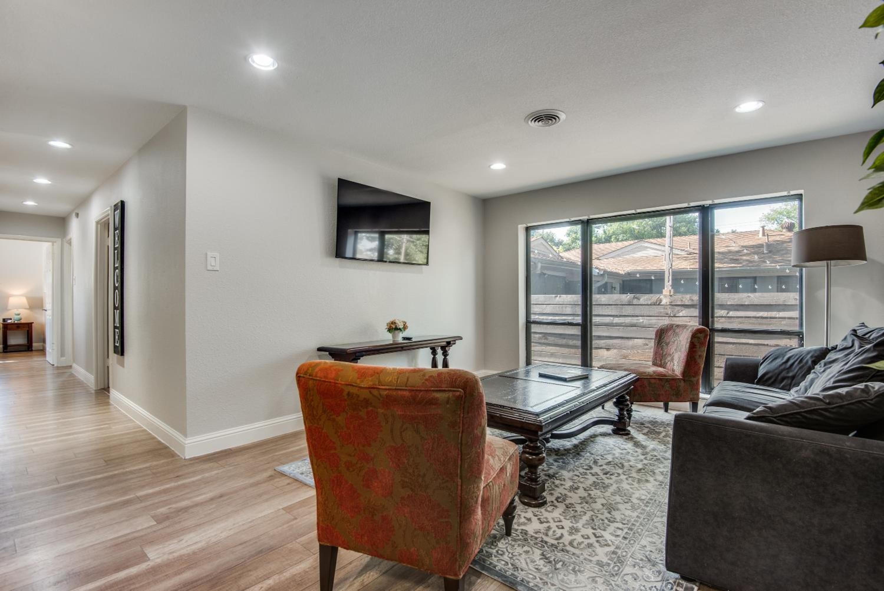 Modern, Roomy, Game Room, Patio, Family Home, Private Parking view 4