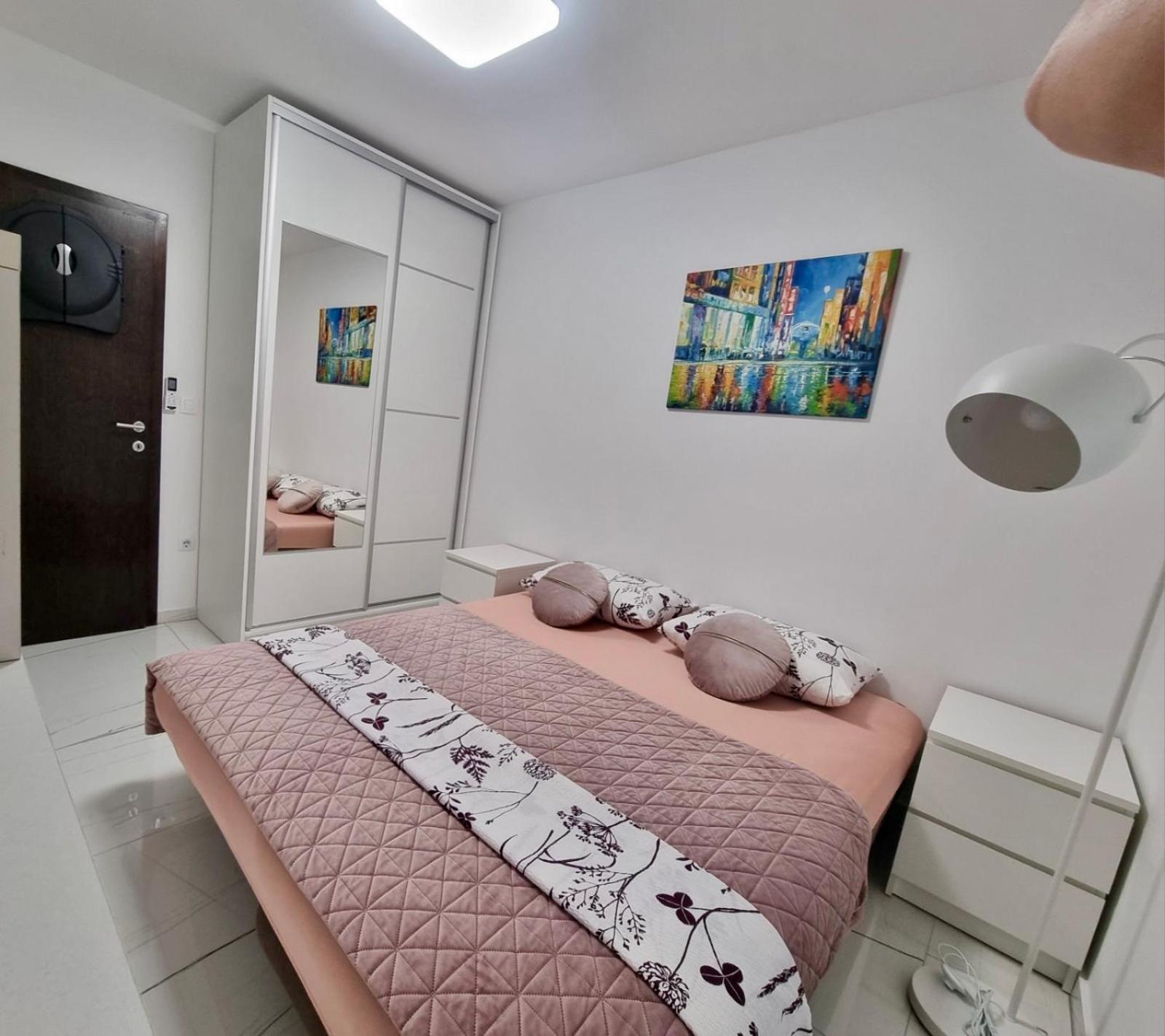 Luxury apartment Antonija-old town photo 4