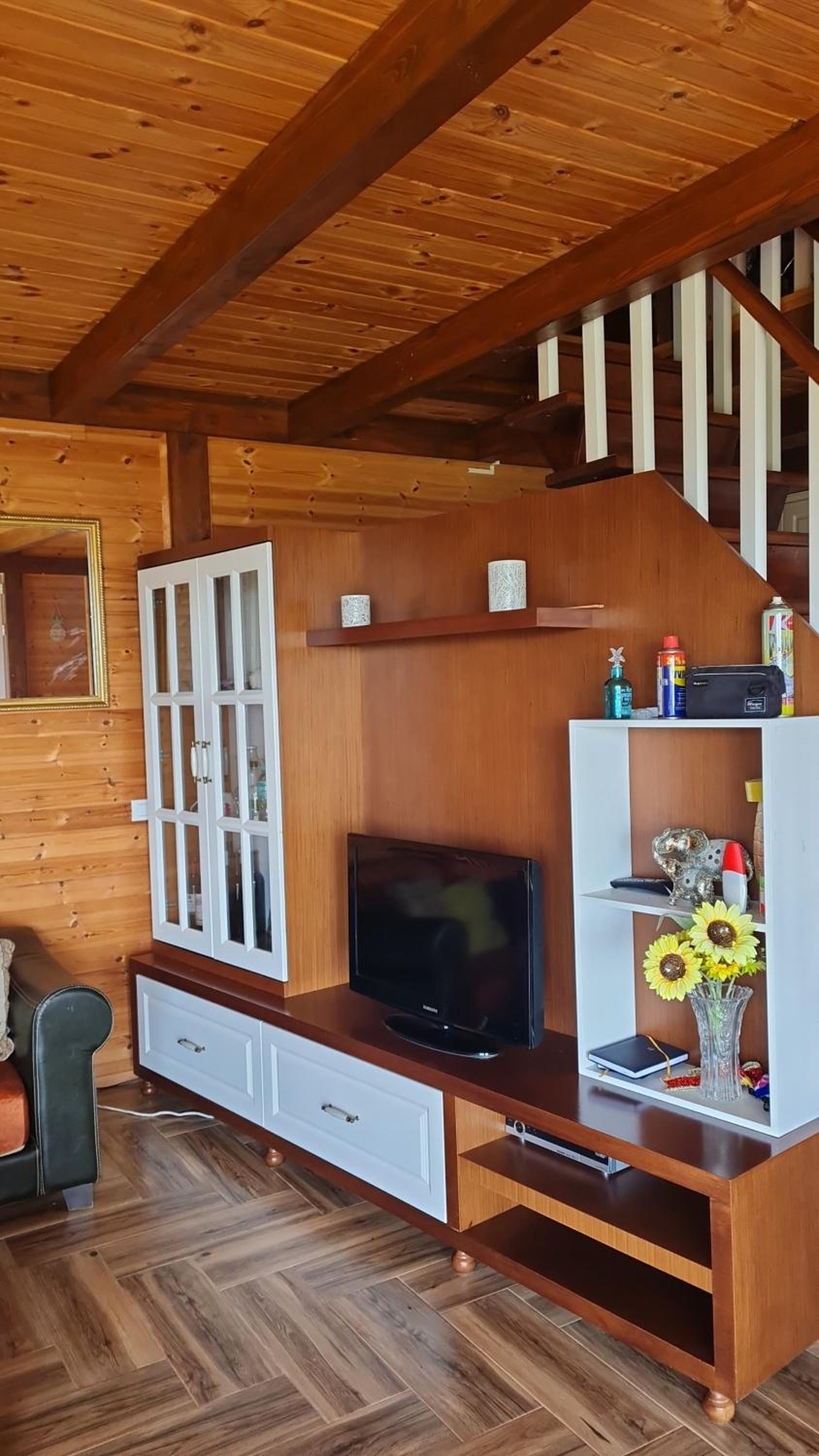 Sol Apartments Gjiri Lalzit