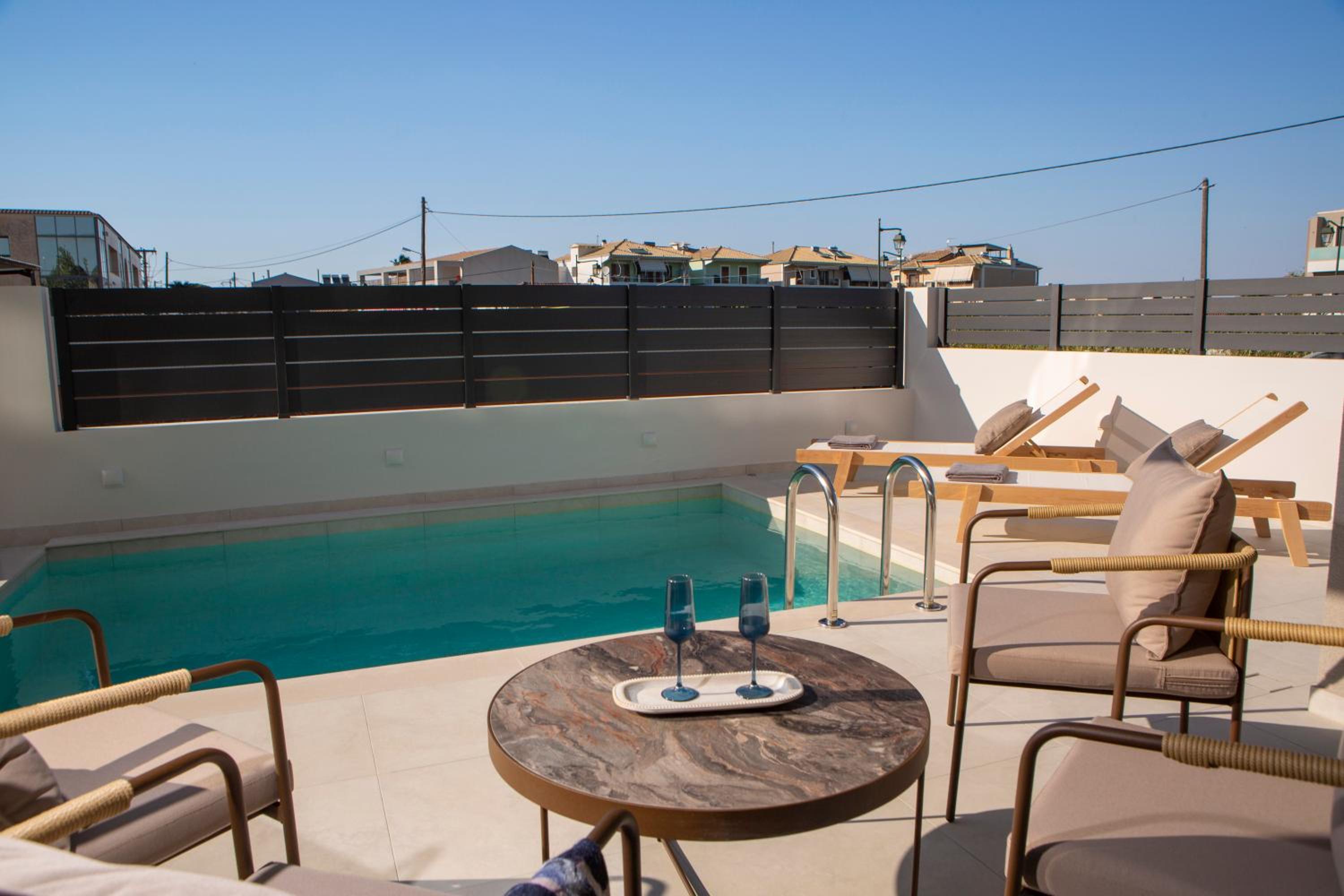 Pomaria Boutique Residences