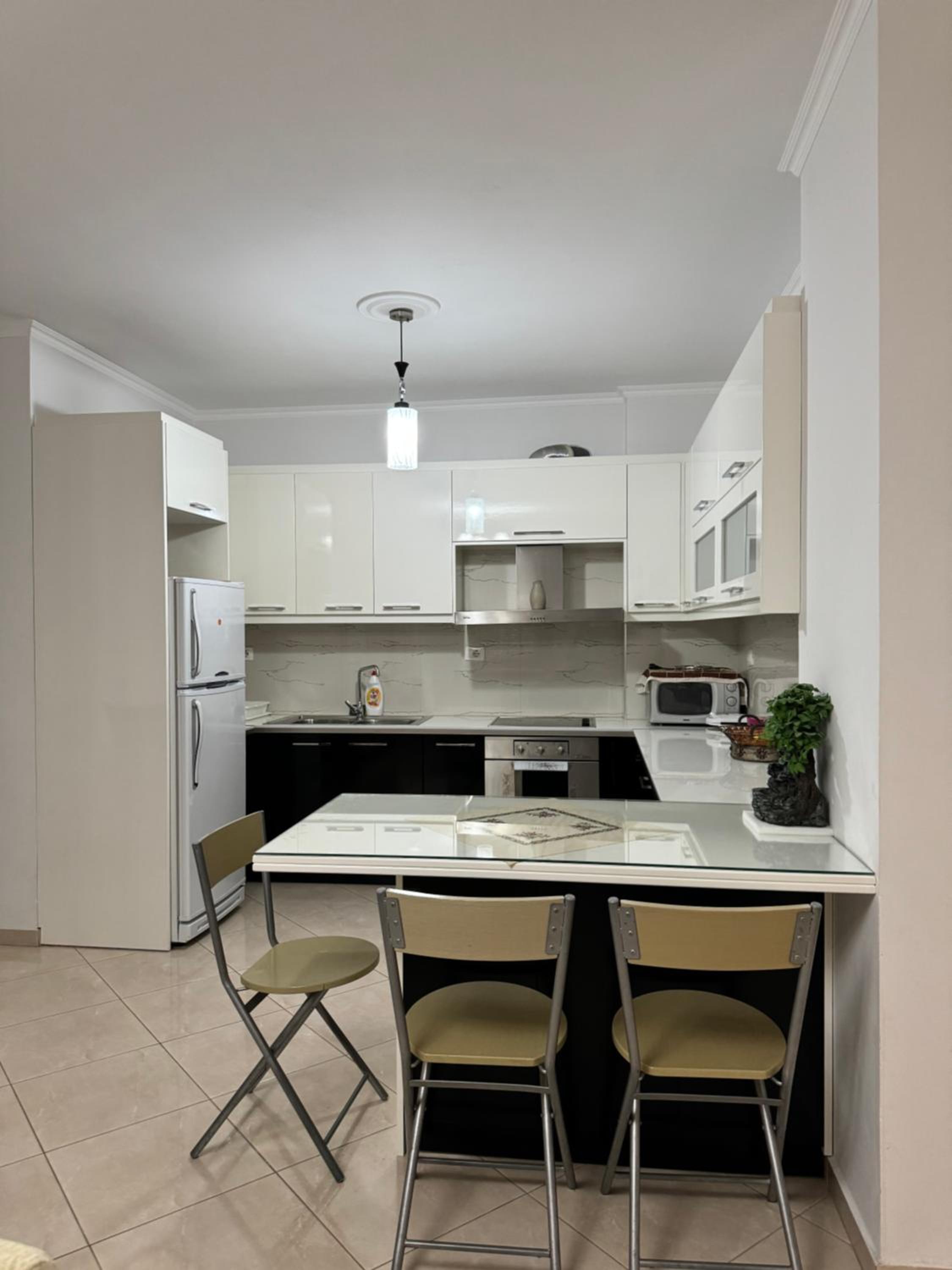 Rei Apartments