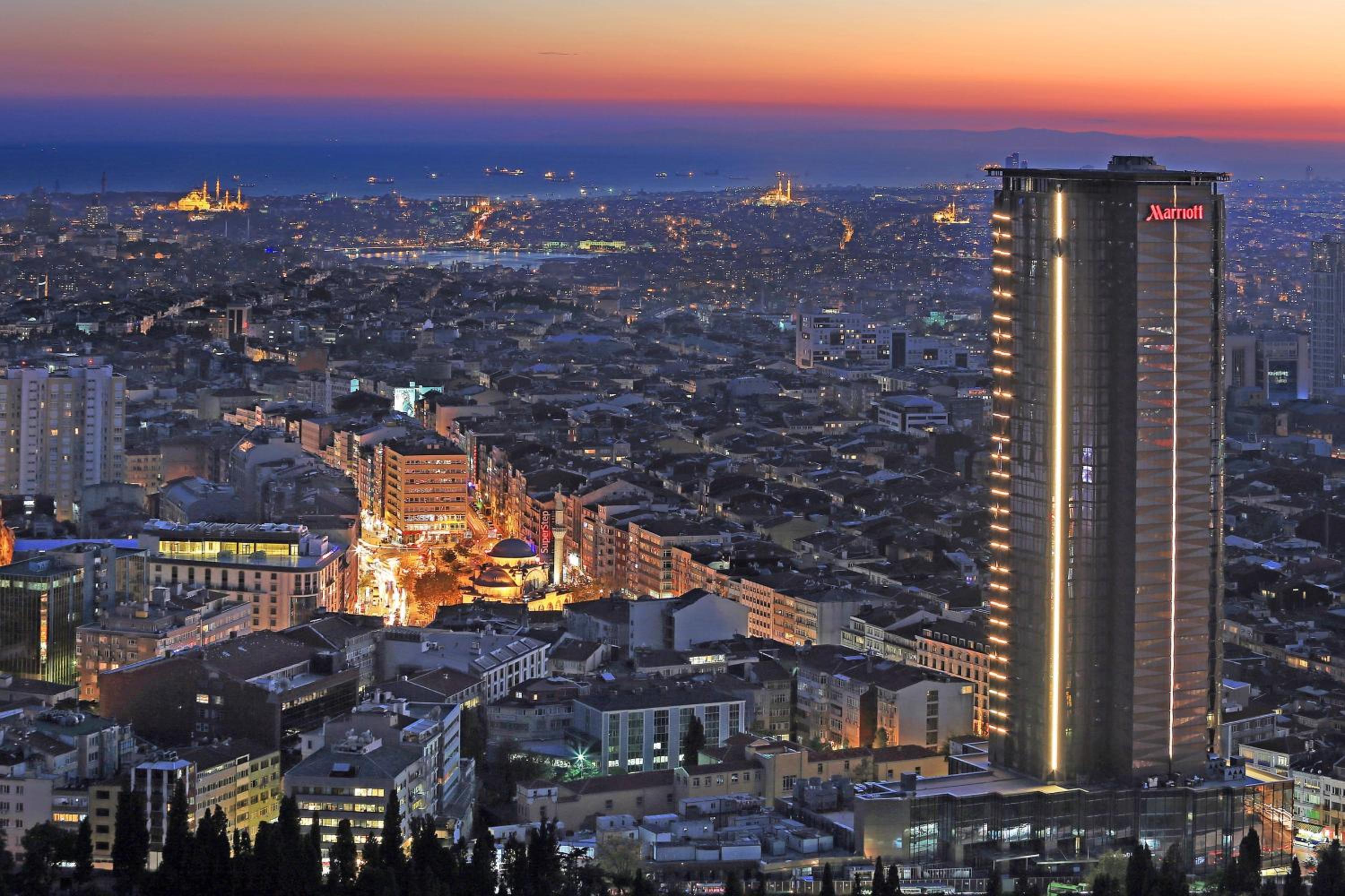 Istanbul Marriott Hotel Sisli - Image 13