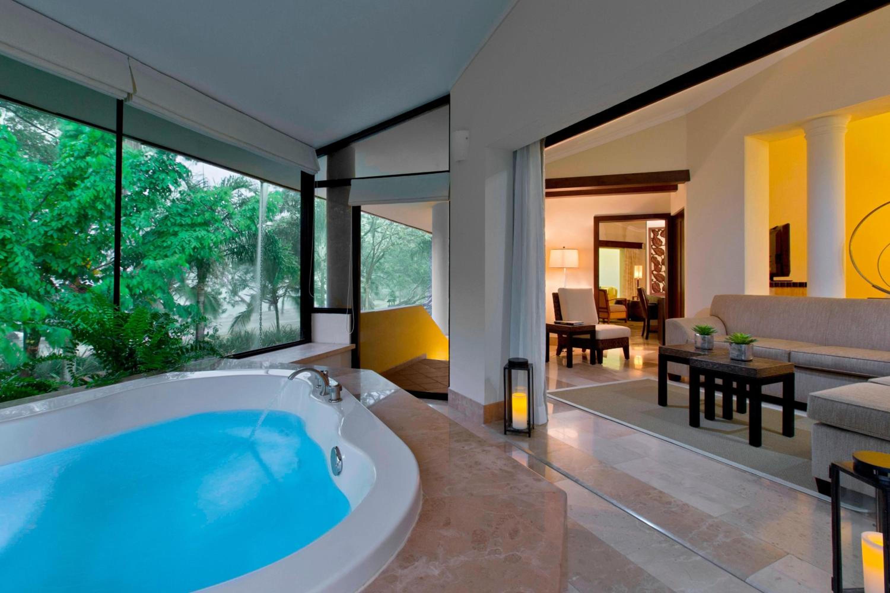 The Westin Reserva Conchal, an All-Inclusive Golf Resort & Spa