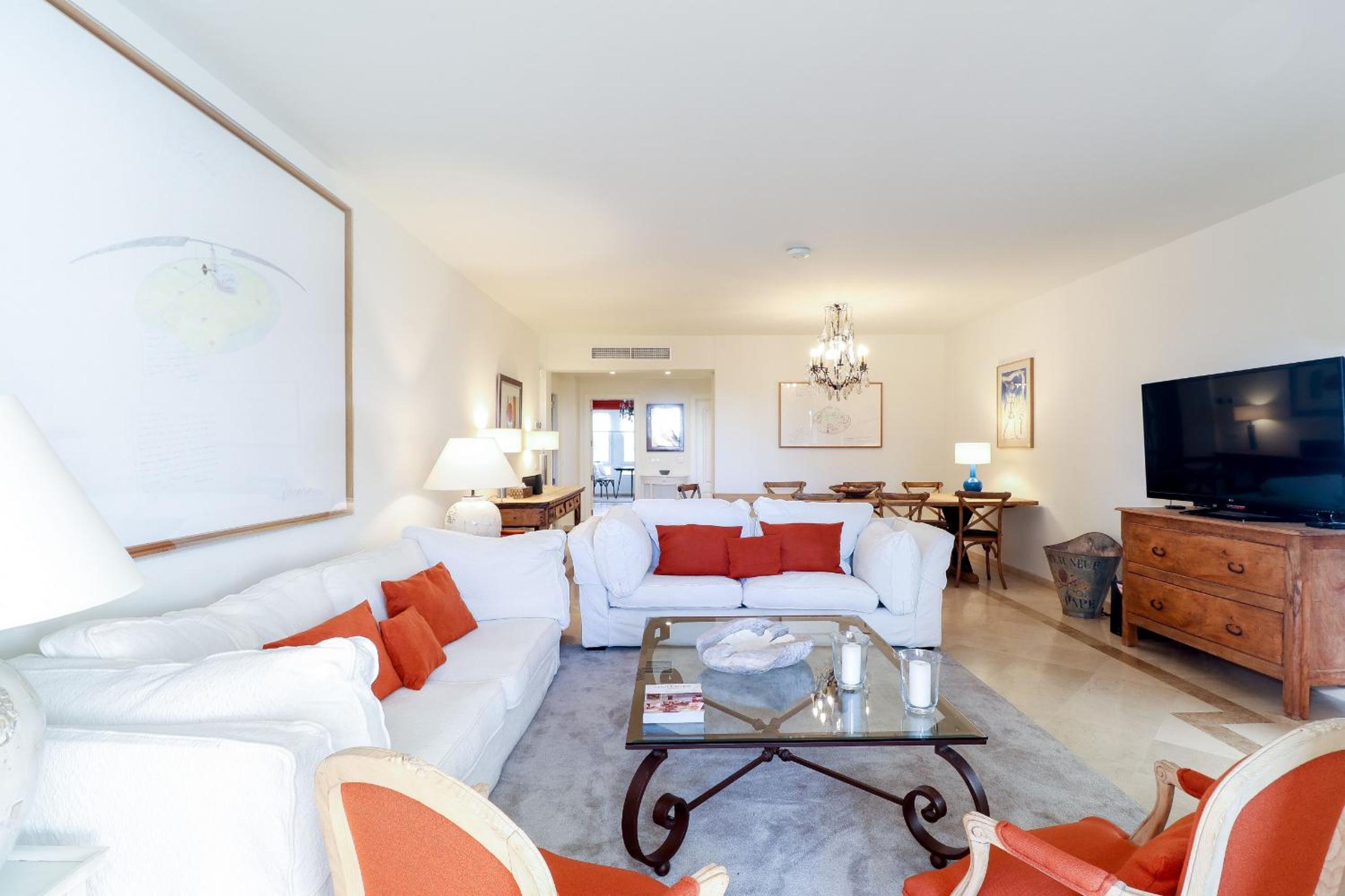 Frontline beach apartment -Los Monteros Palm Beach