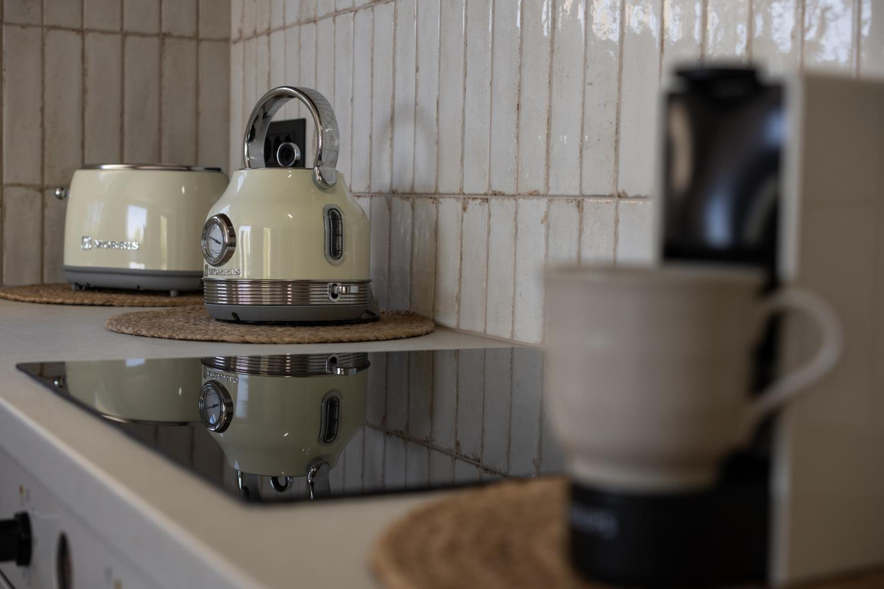 Theros Luxury Apartment photo 5