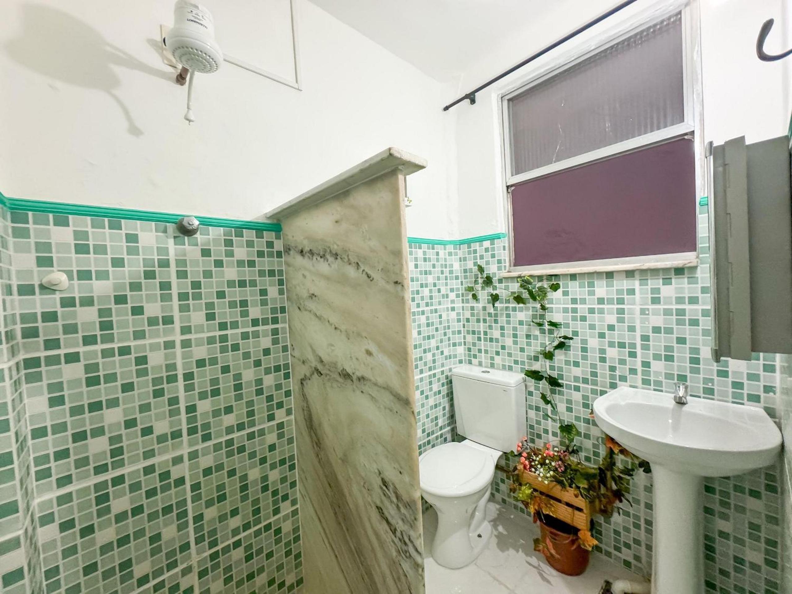 Loft estiloso no coração da Lapa - Cozinha equipada - Portaria 24h - Arcos da Lapa - Escadaria Selarón