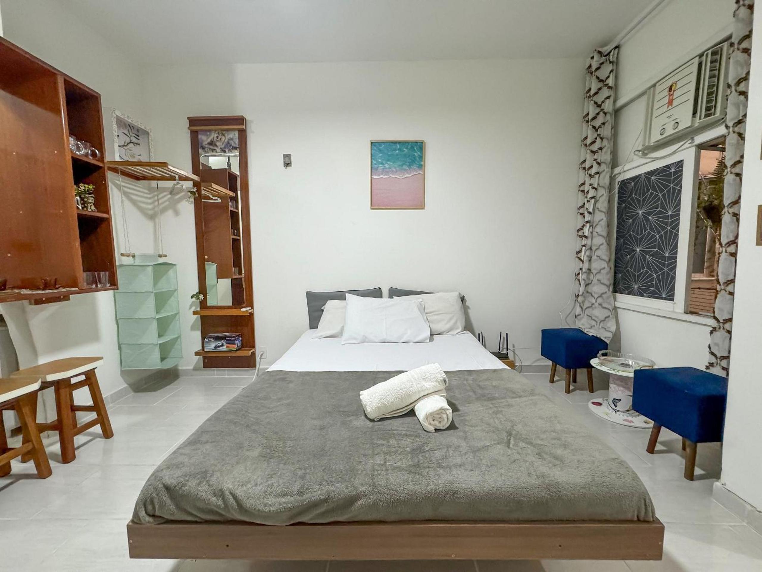 Loft estiloso no coração da Lapa - Cozinha equipada - Portaria 24h - Arcos da Lapa - Escadaria Selarón