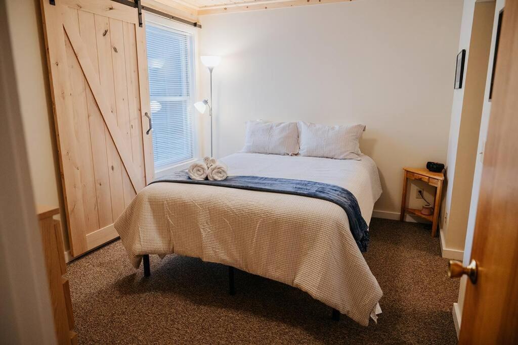 NEW! Townhouse - Tenney Mountain Resort view 5