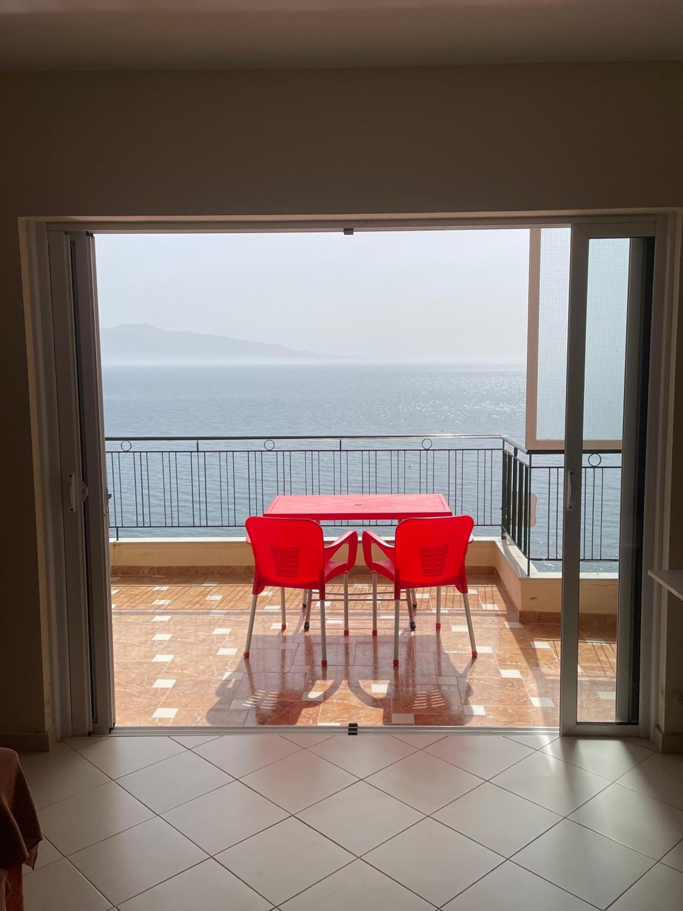 Lovely 3-bedroom apartment Rei