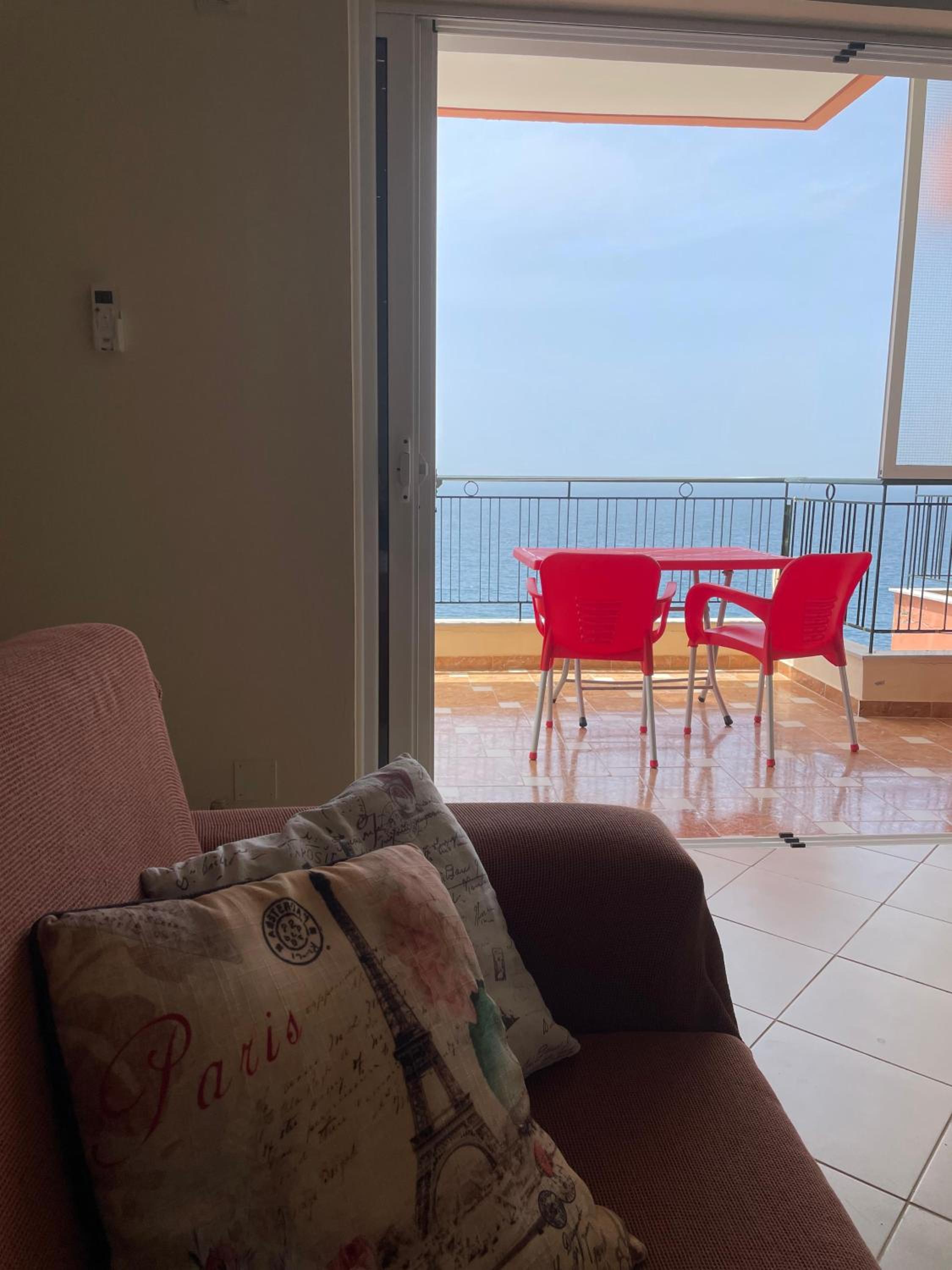 Lovely 3-bedroom apartment Rei