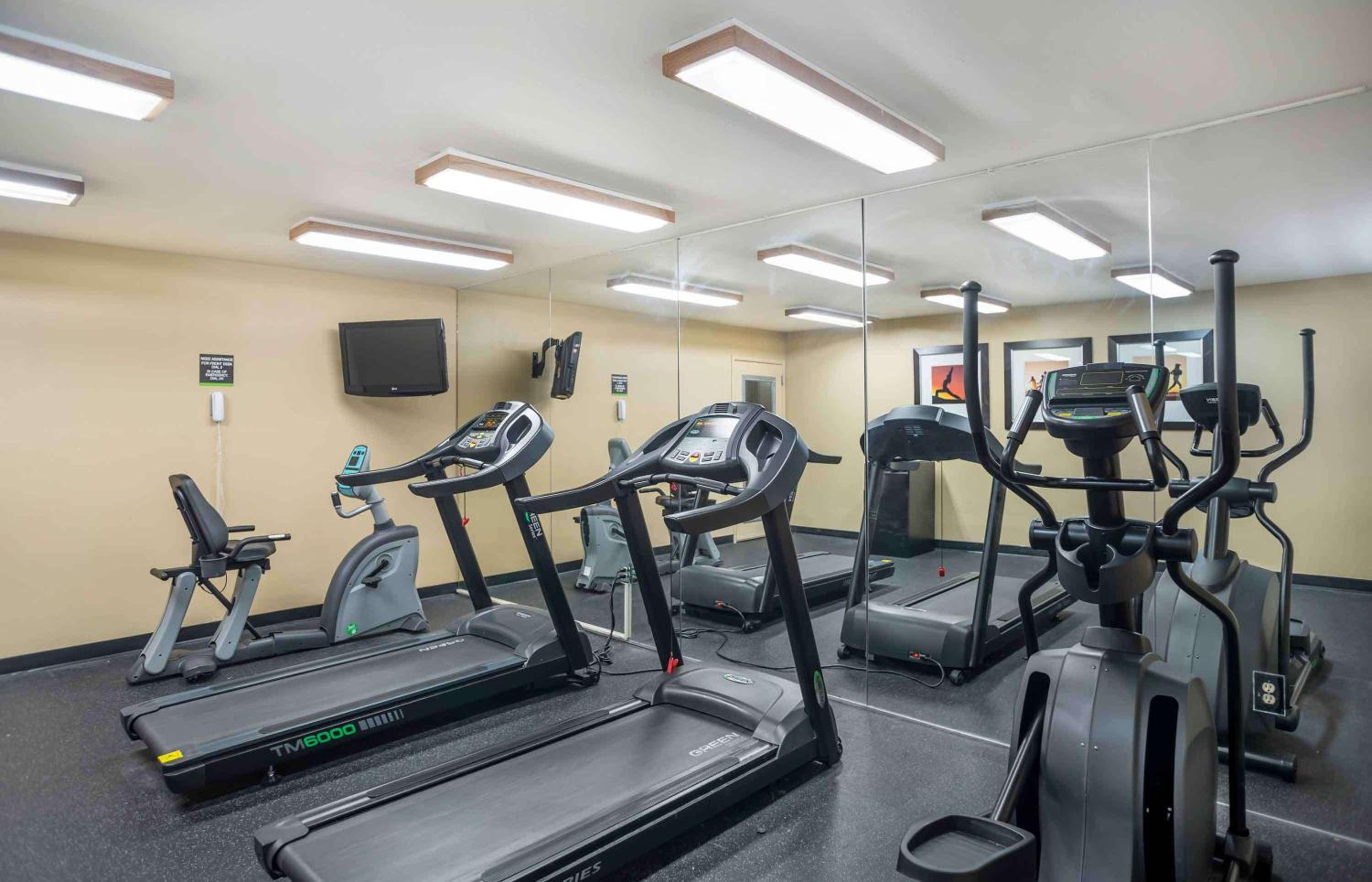 Columbia Vacations - Extended Stay America Suites - Columbia - Columbia Corporate Park - Property Image 7