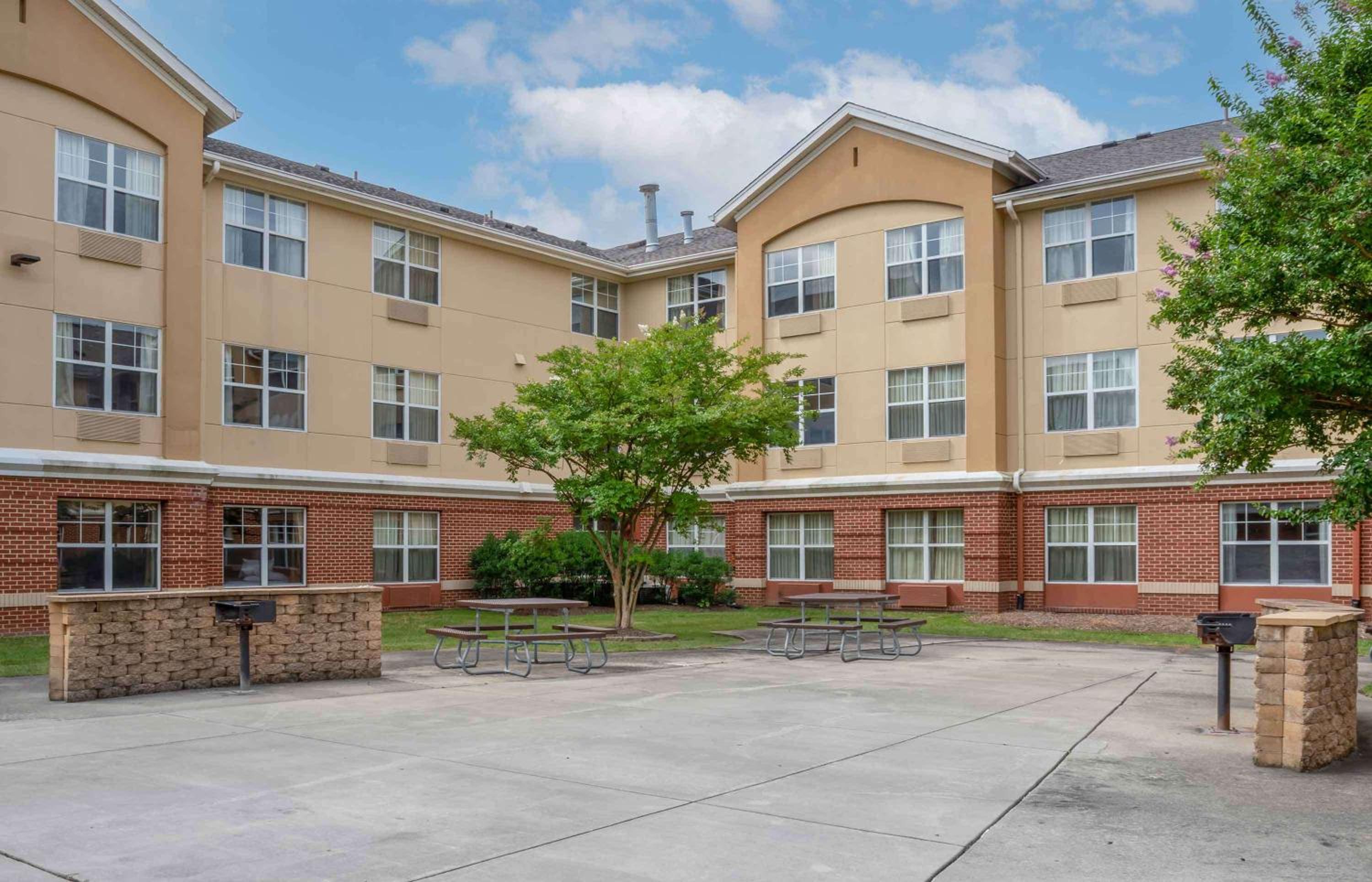 Columbia Vacations - Extended Stay America Suites - Columbia - Columbia Corporate Park - Property Image 10