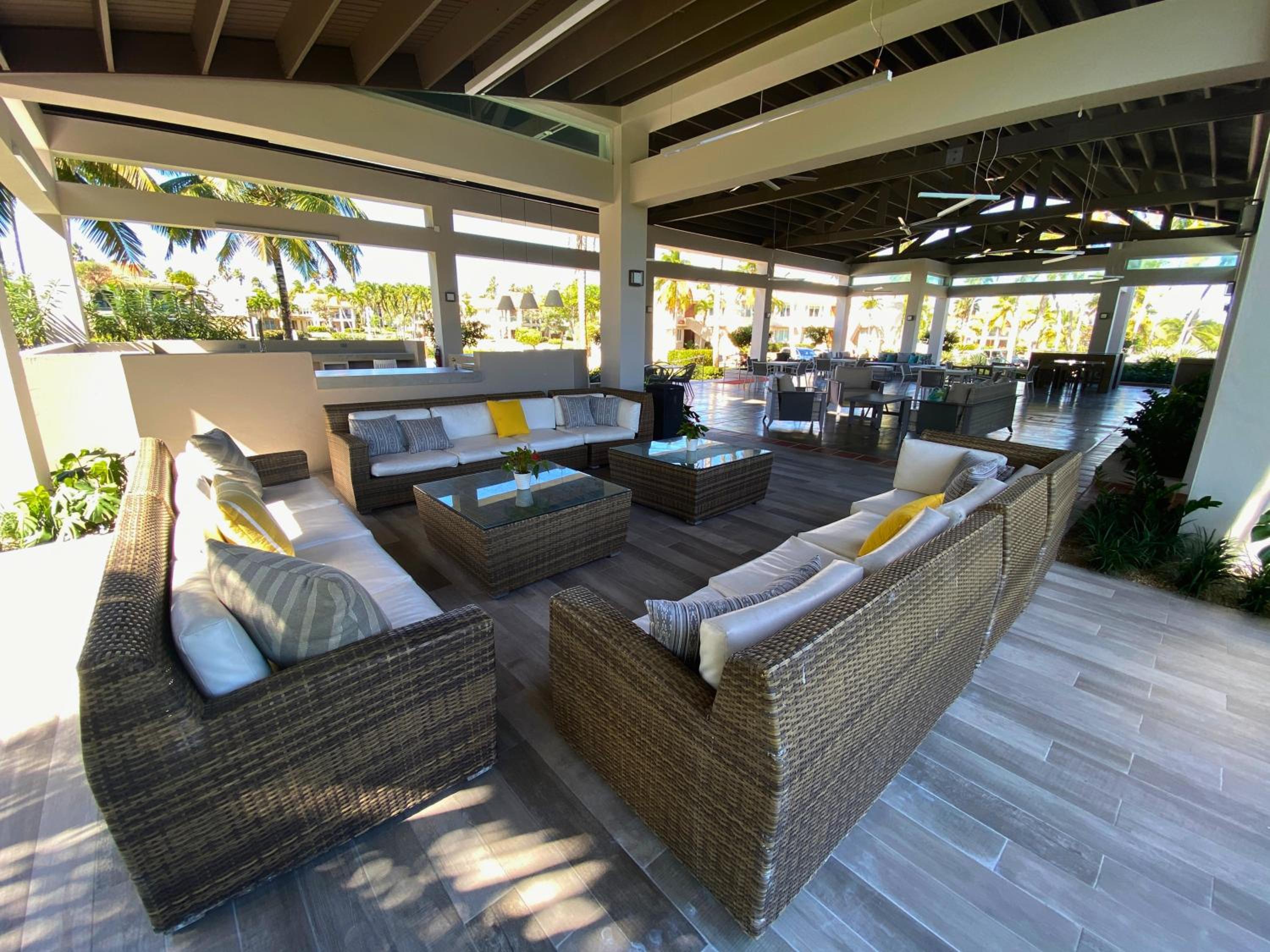 lounge