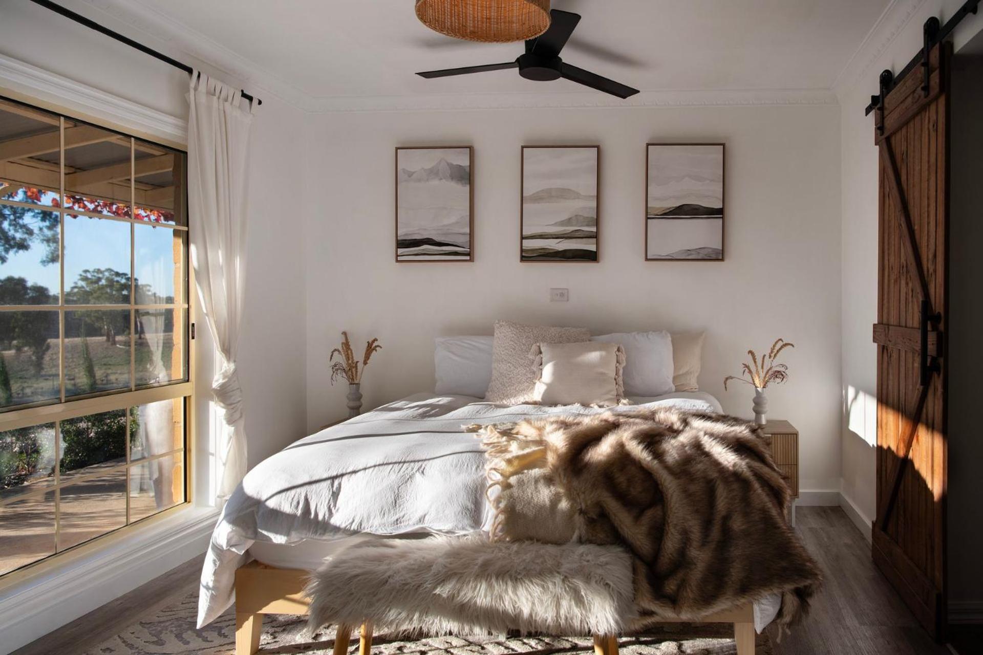 Sunset Retreat - 4 bedroom home with sunset views