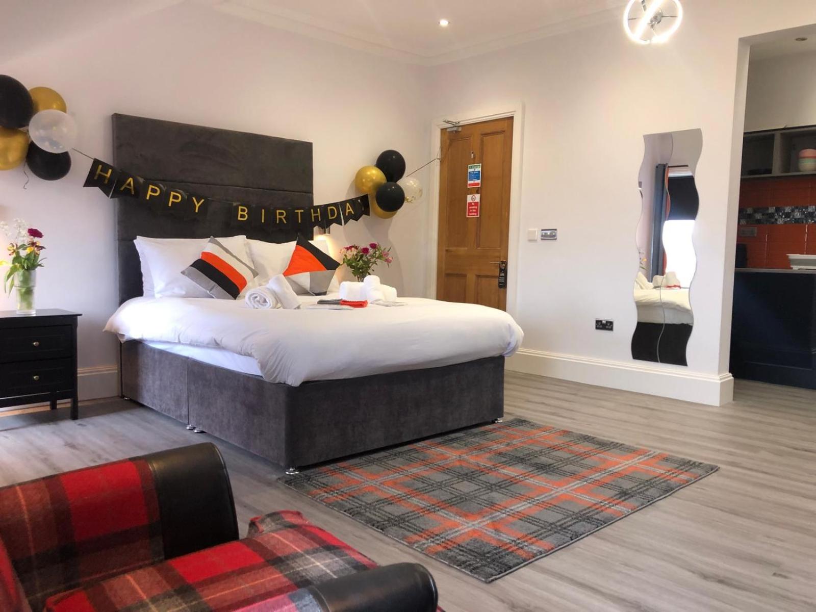 Mayfield Suites