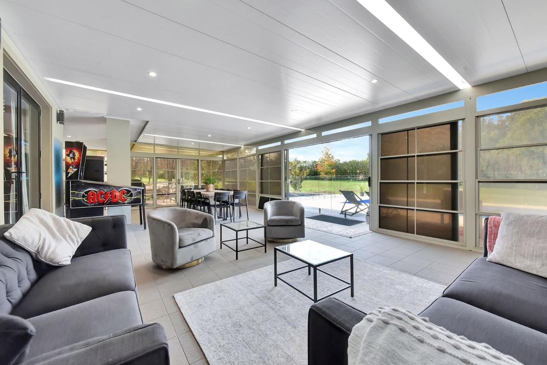 Luxury Hunter Valley Manor Estate Located in Central Hunter Valley