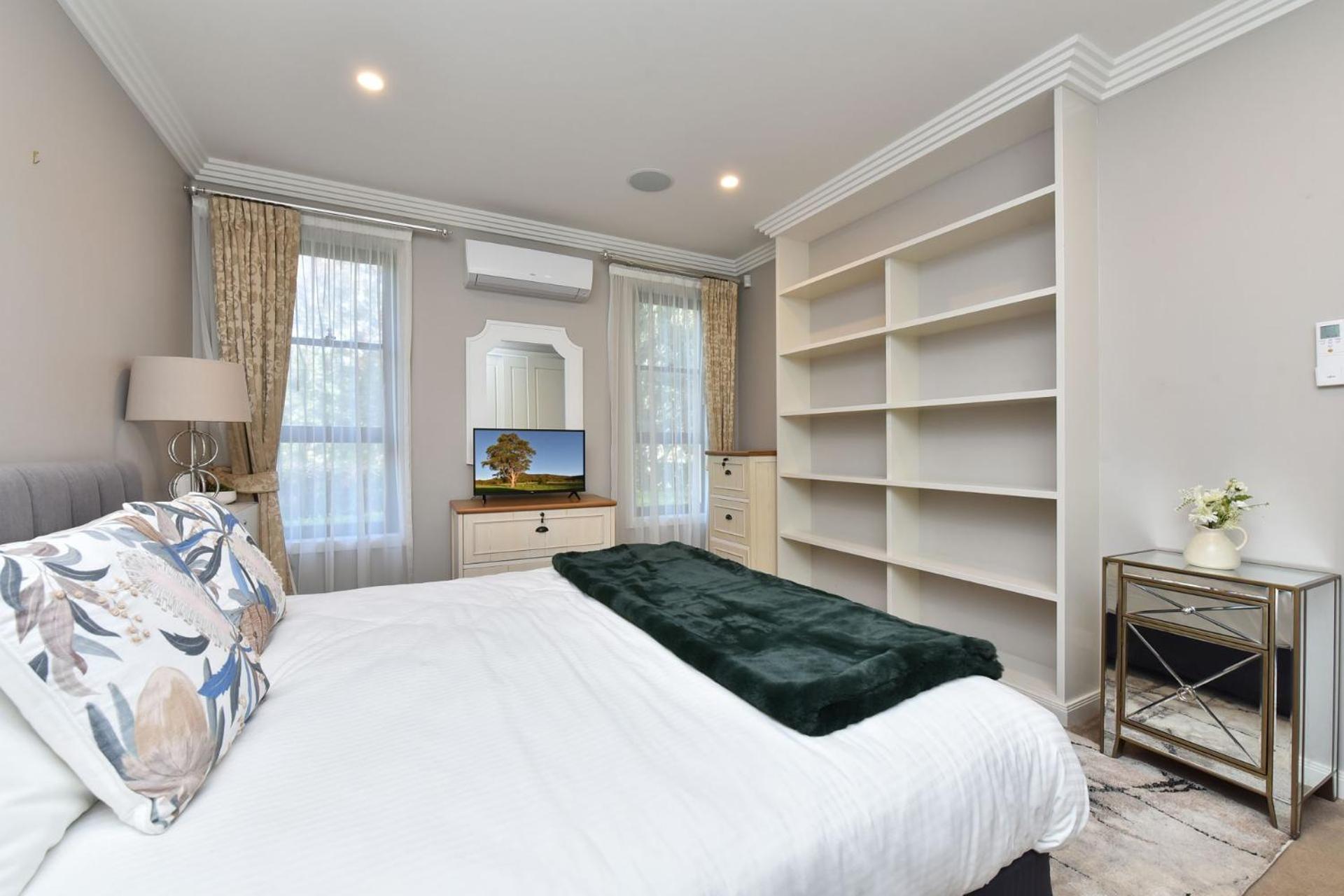 Luxury Hunter Valley Manor Estate Located in Central Hunter Valley
