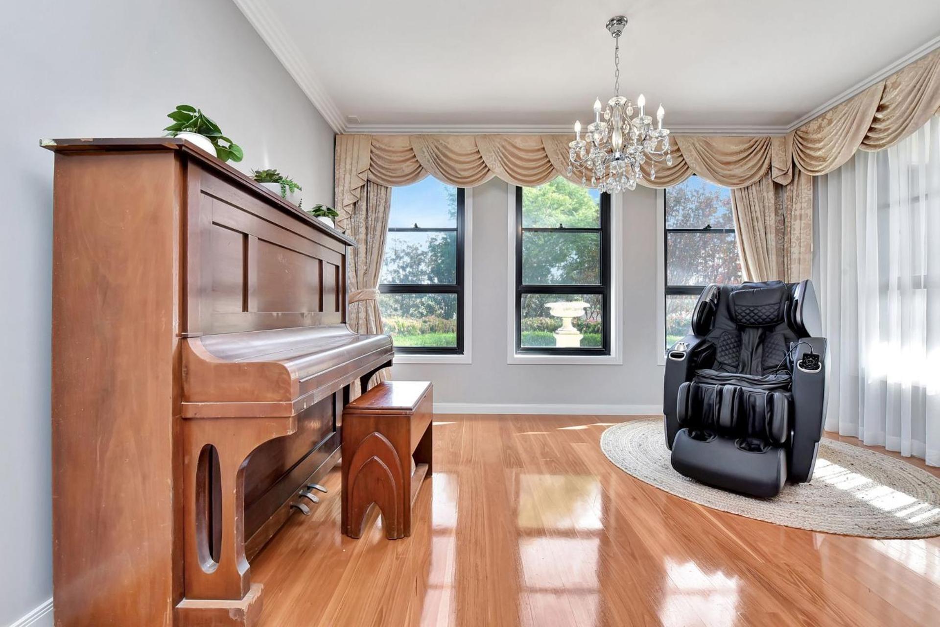 Luxury Hunter Valley Manor Estate Located in Central Hunter Valley