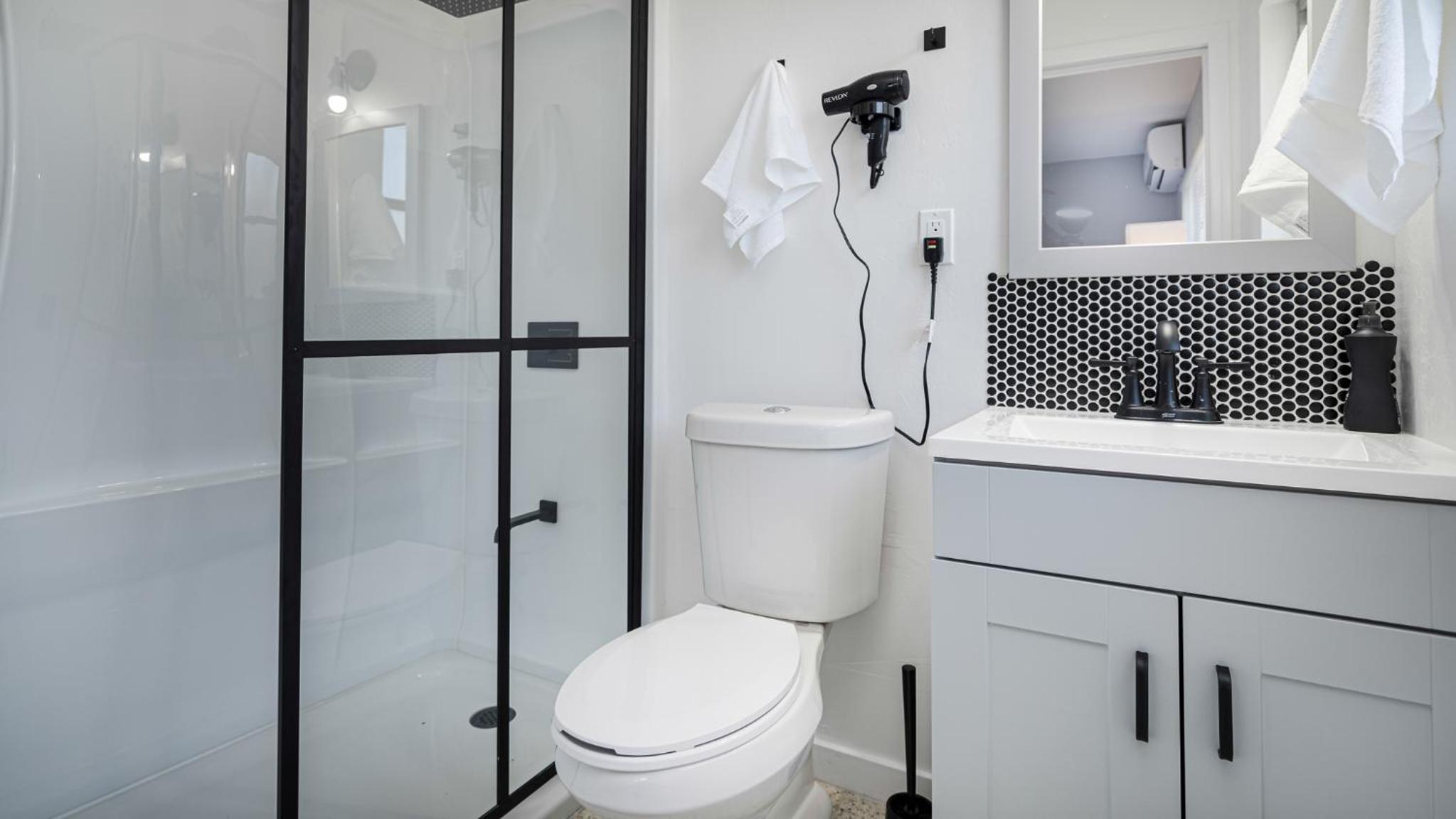 Small studio in Cape Coral close to many restaraunts