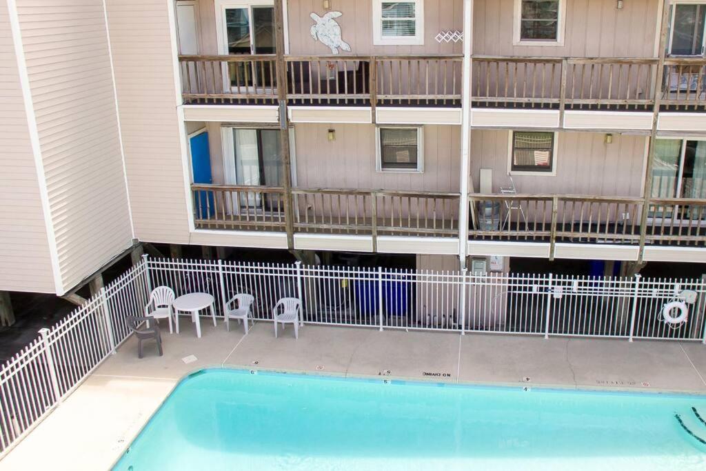 Lovely Condo, Pool, steps to beach, dog friendly, view 5