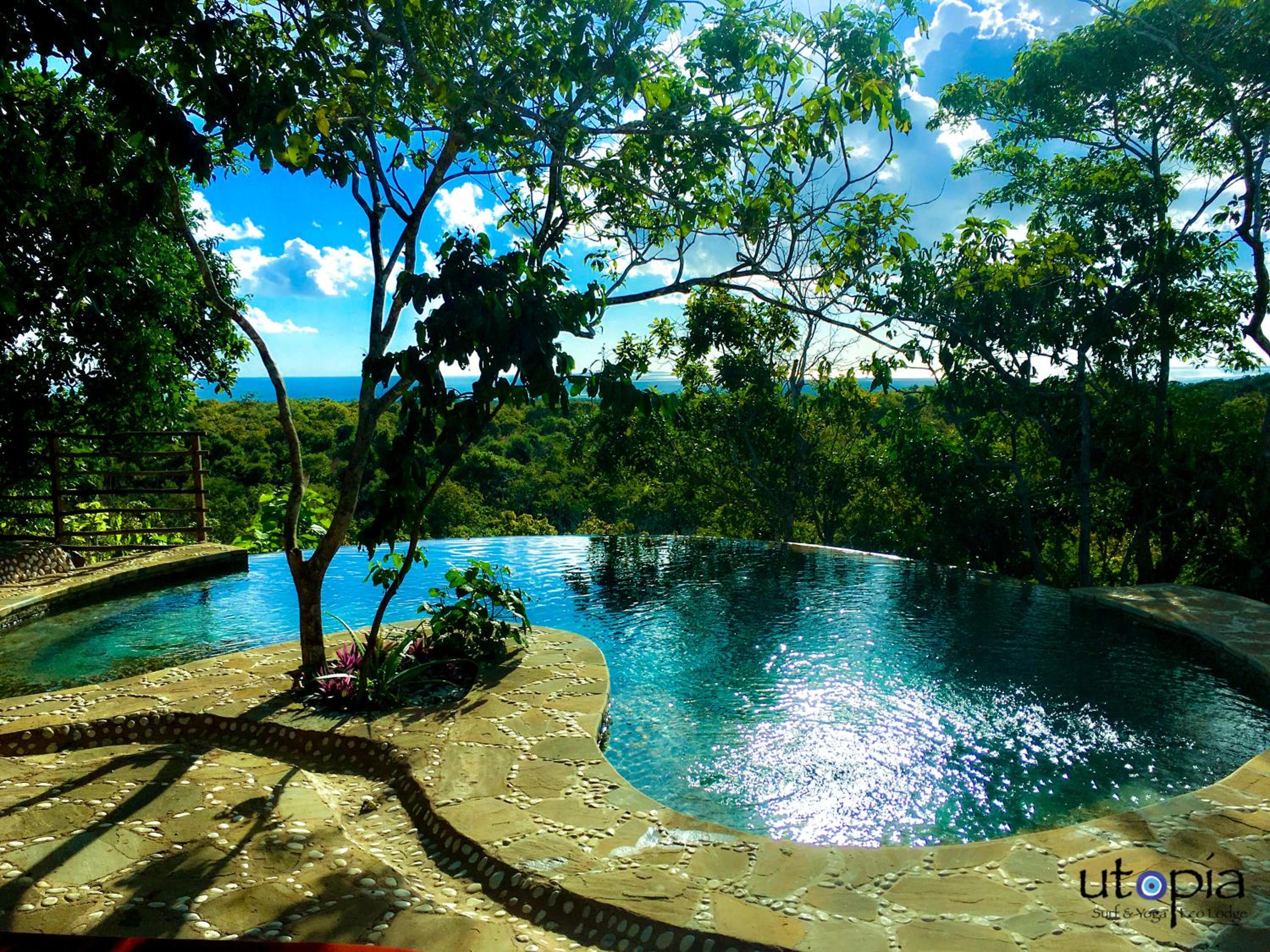 Utopia Rote Lodge