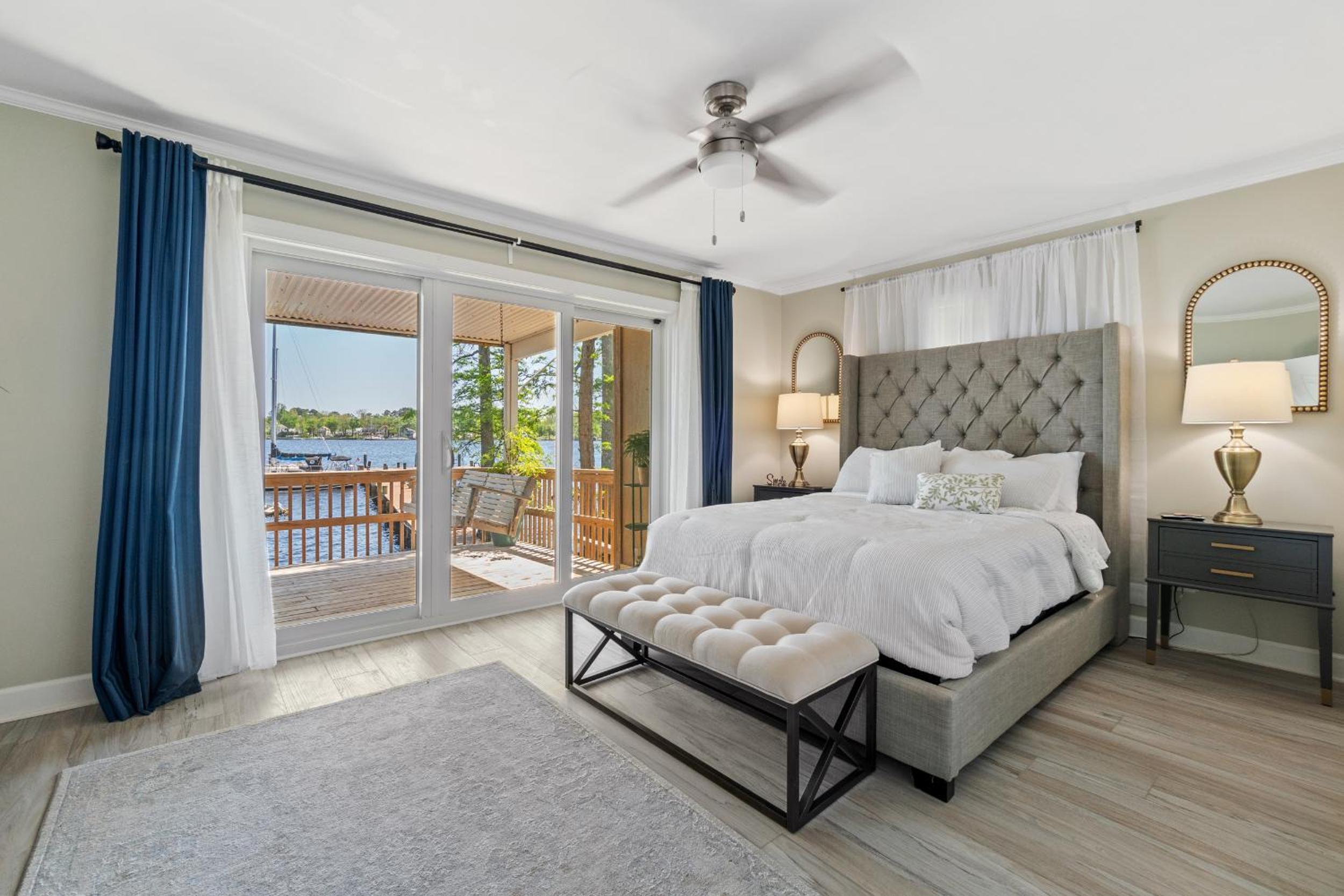 Water Front Condo with Boat Slip: The Dock House view 3