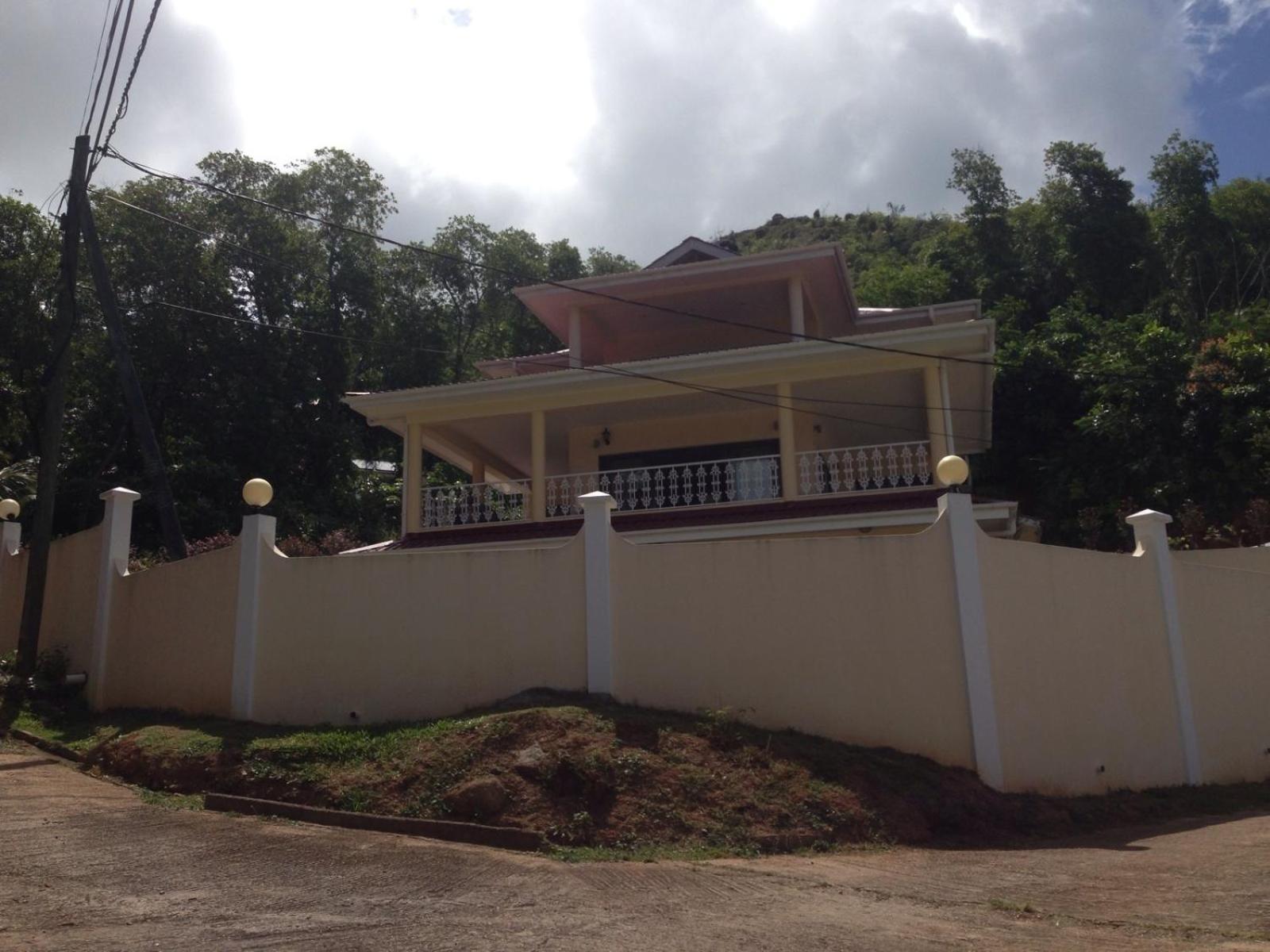 Charlotte Villa